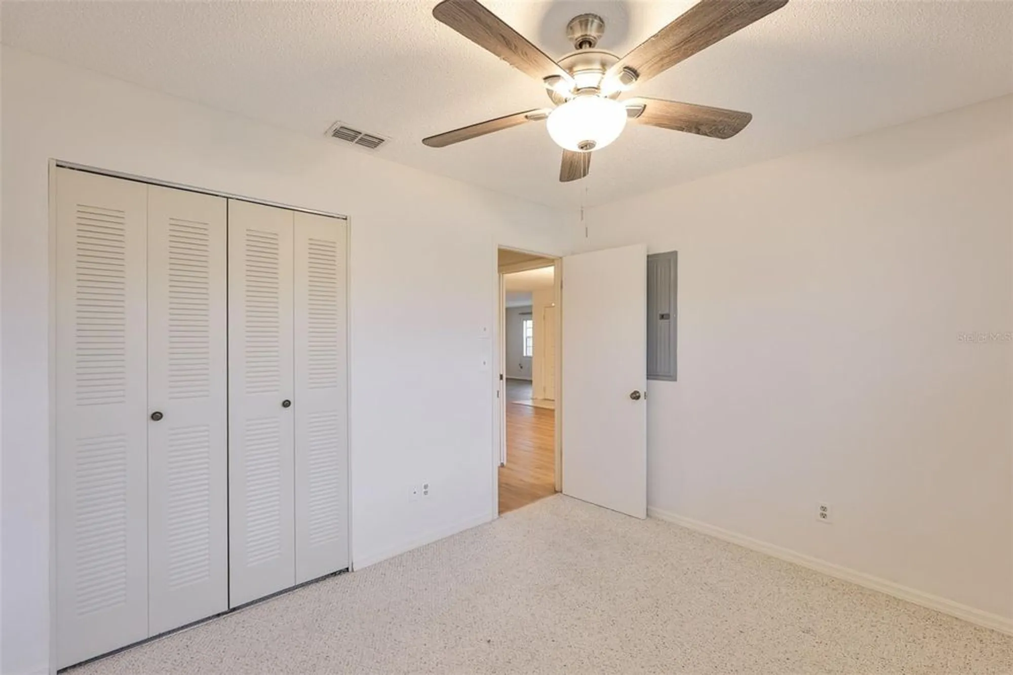 Property Slideshow image 22 of 87 | 2122 hereford dr # 511, Sun City Center, FL, 33573