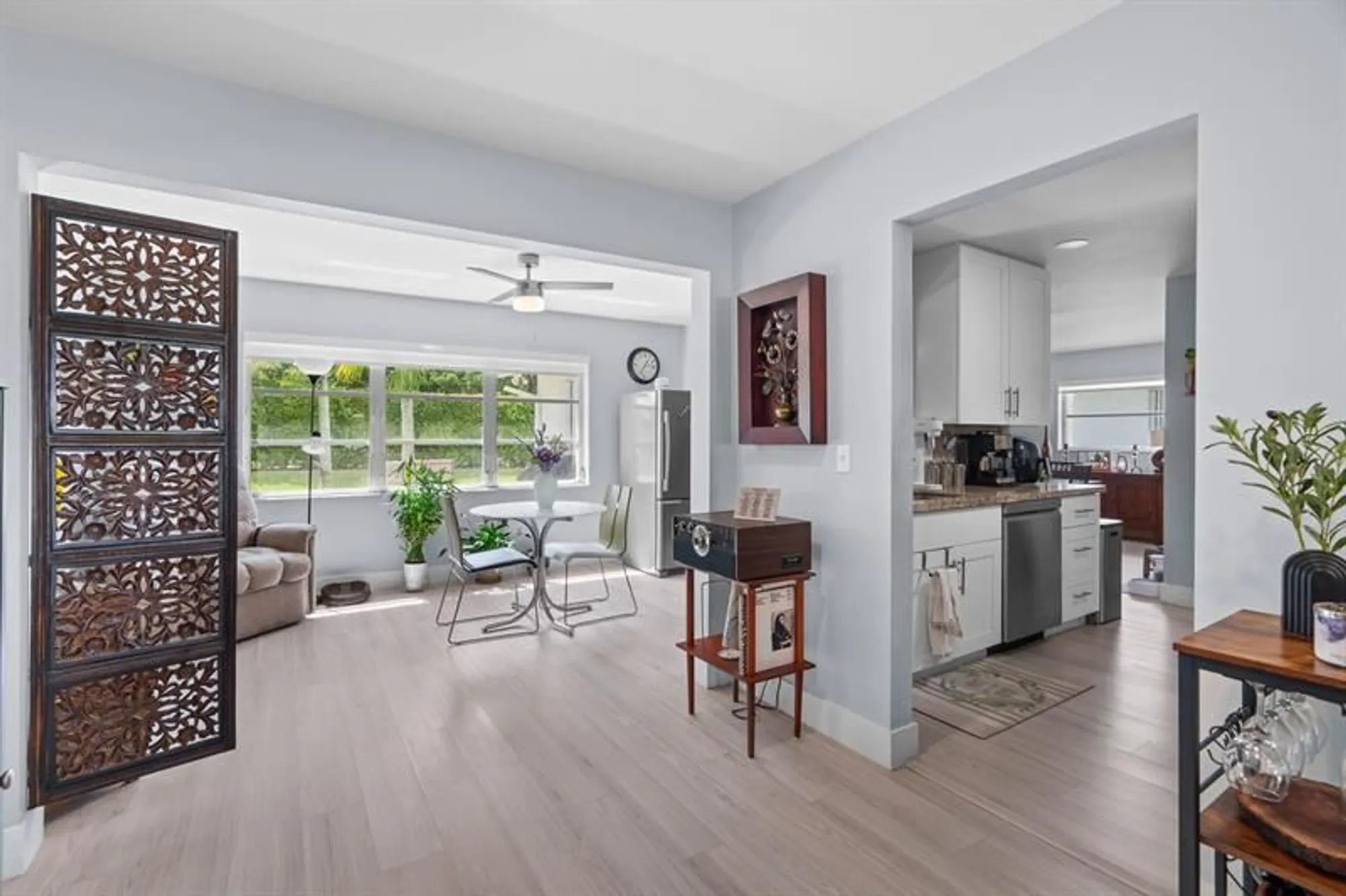 Property Slideshow image 18 of 63 | 1025 nw 90th way, Plantation, FL, 33322