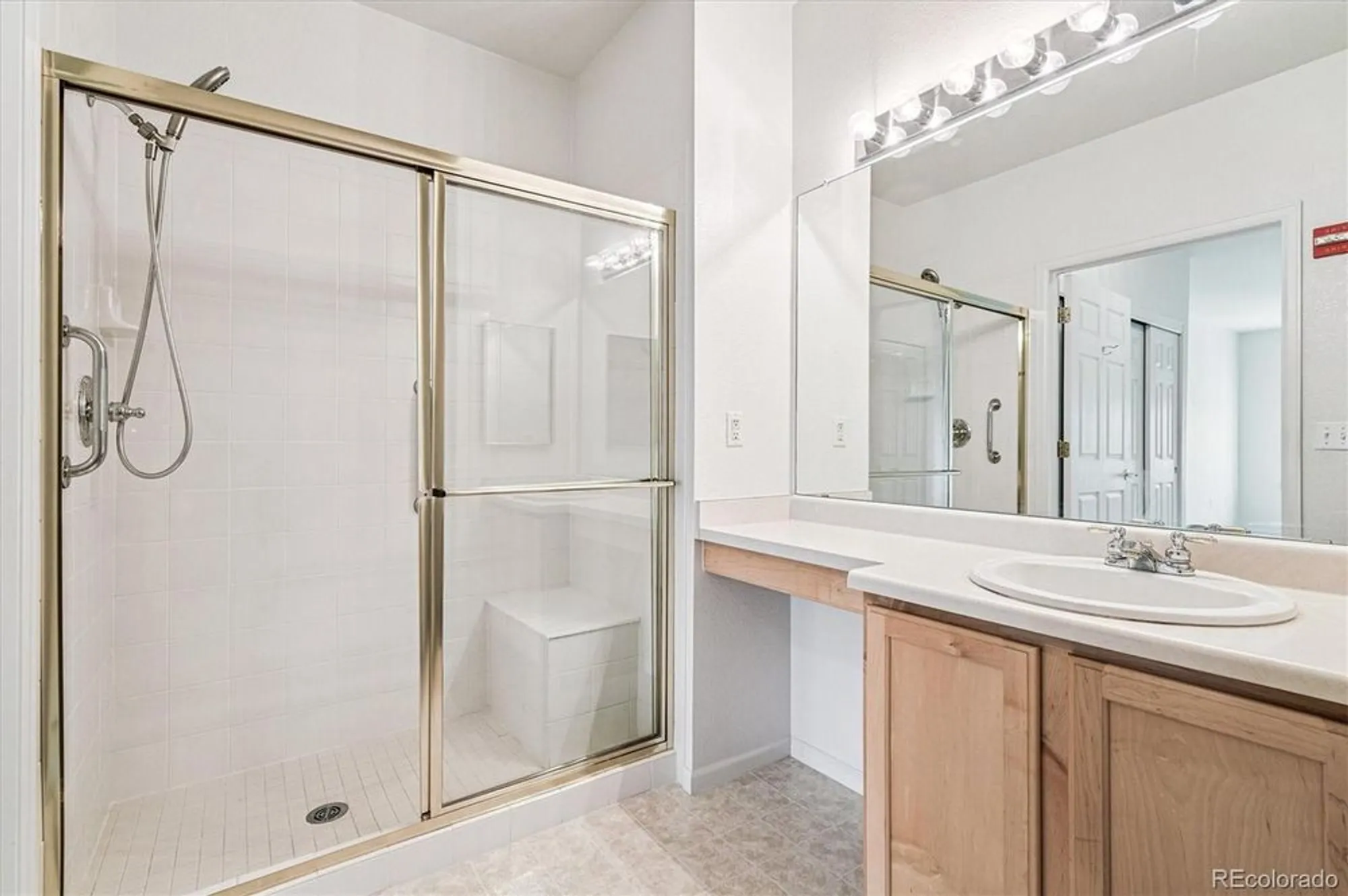 Property Slideshow image 17 of 39 | 2896 w riverwalk cir a304, Littleton, CO, 80123