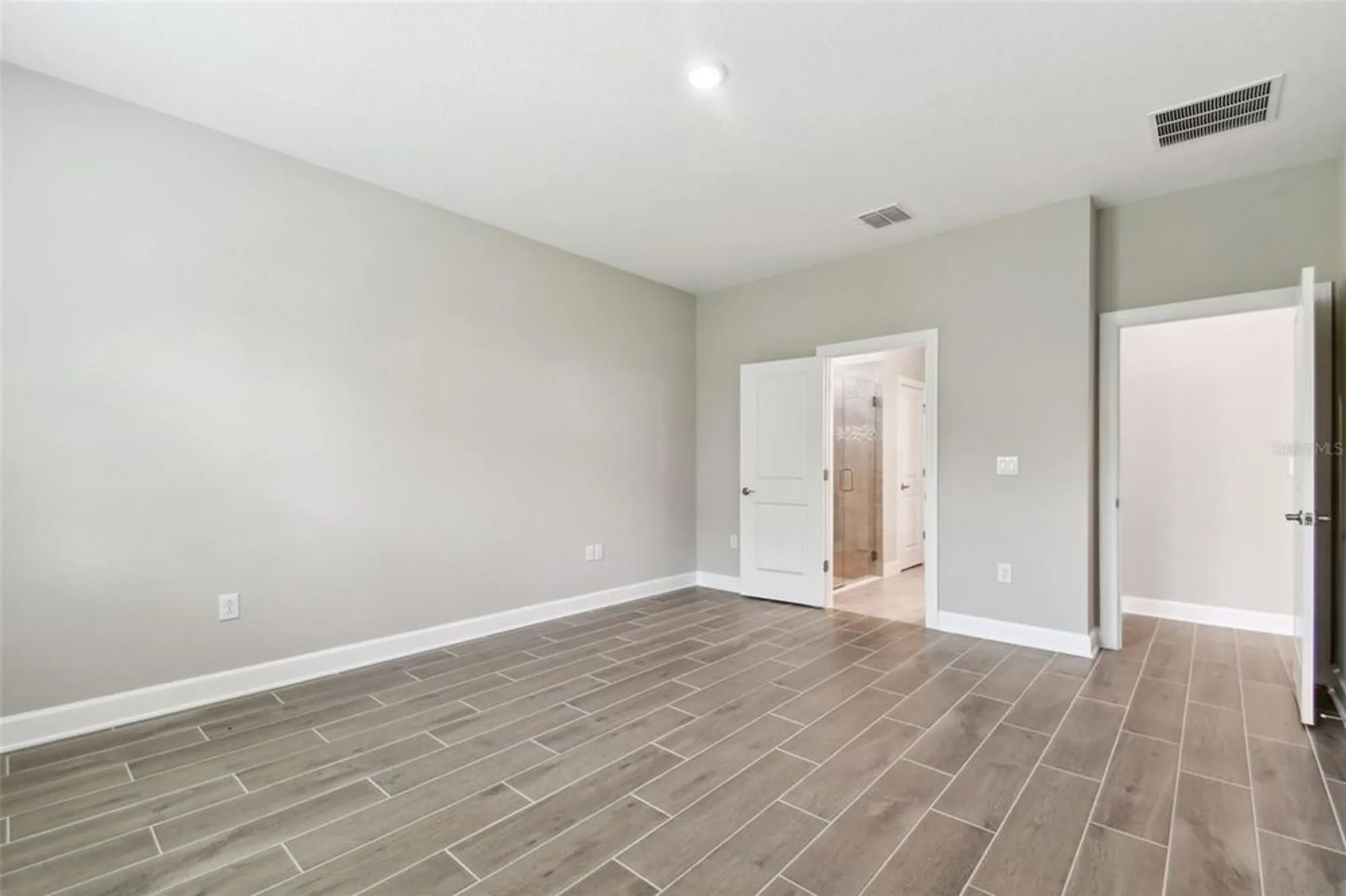 Property Slideshow image 20 of 62 | 620 nasturtium ct, Nokomis, FL, 34275