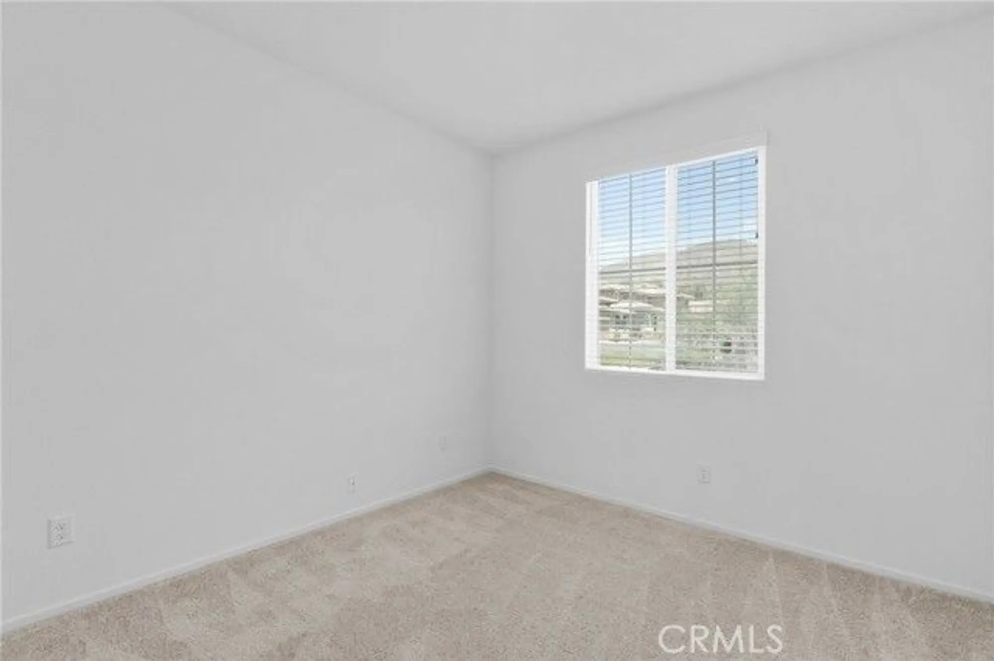 Property Slideshow image 9 of 47 | 24085 midvale ct, Corona, CA, 92883