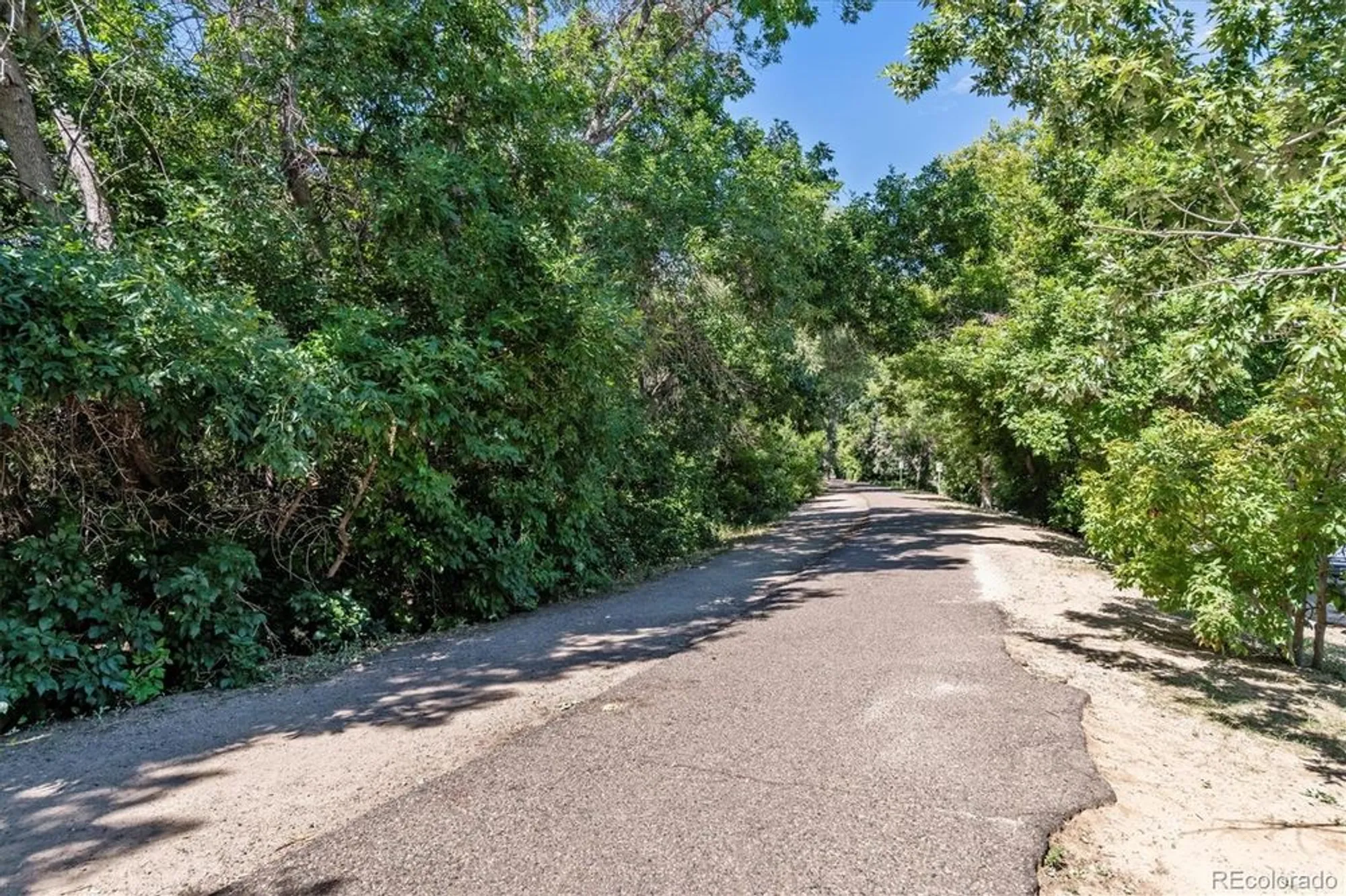 Property Slideshow image 14 of 14 | 705 s alton way unit 6b, Denver, CO, 80247