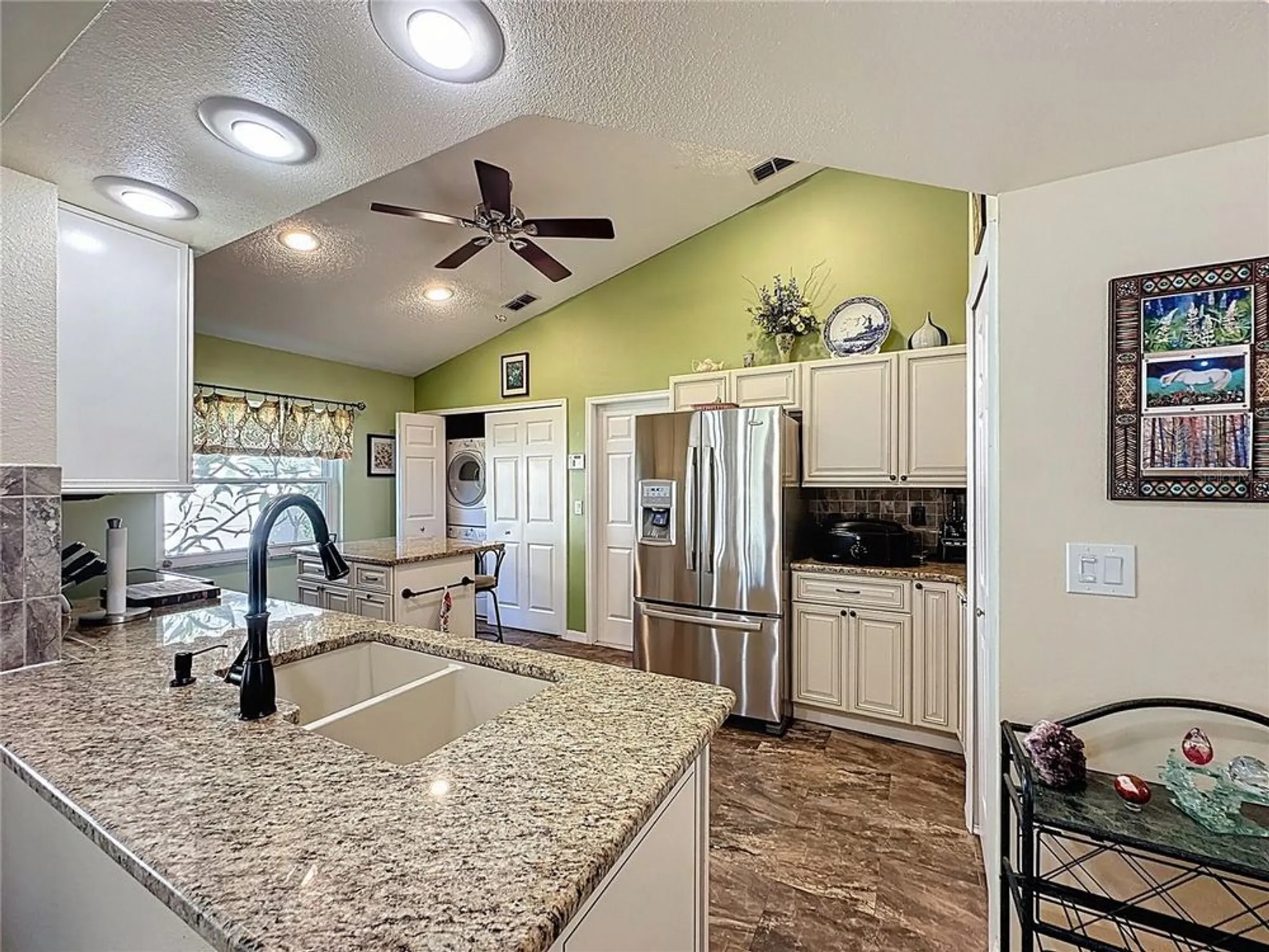 Property Slideshow image 23 of 78 | 3906 doune way, Clermont, FL, 34711