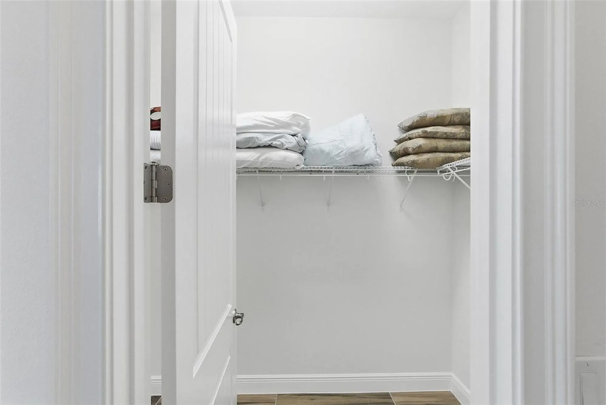 Property Slideshow image 24 of 47 | 39500 hillrise ln, Lady Lake, FL, 32159