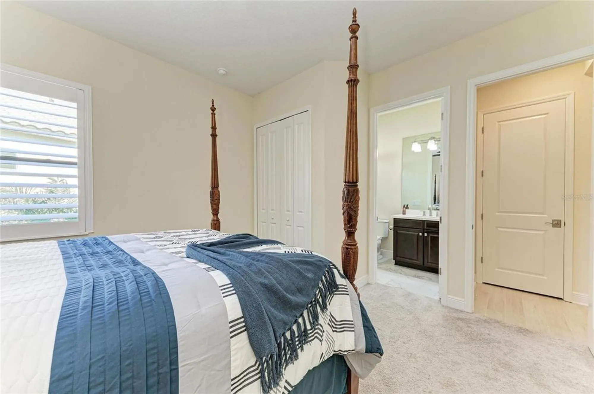 Property Slideshow image 31 of 64 | 13630 deep blue pl, Bradenton, FL, 34211
