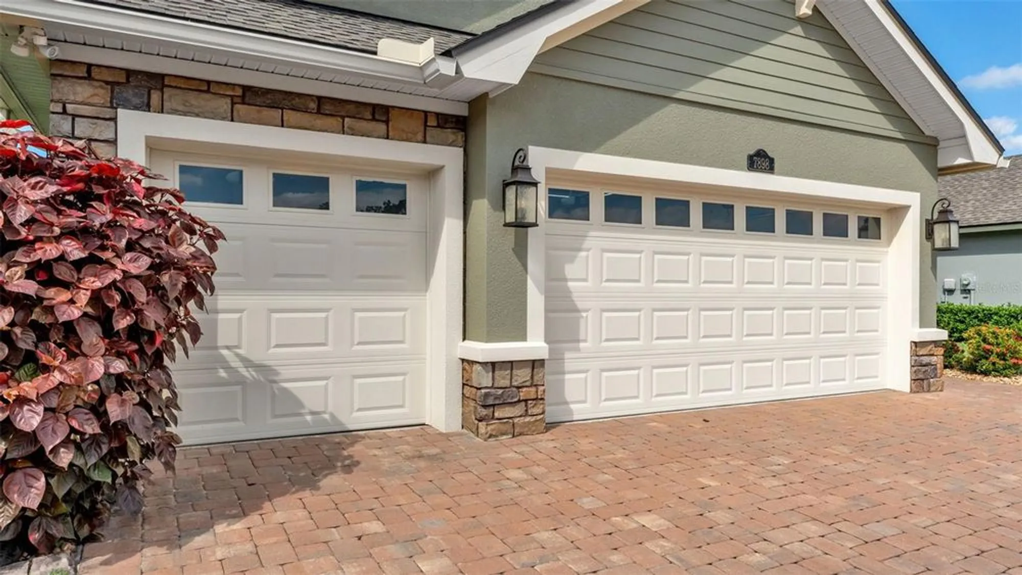 Property Slideshow image 4 of 65 | 7898 lake james blvd, Lakeland, FL, 33810