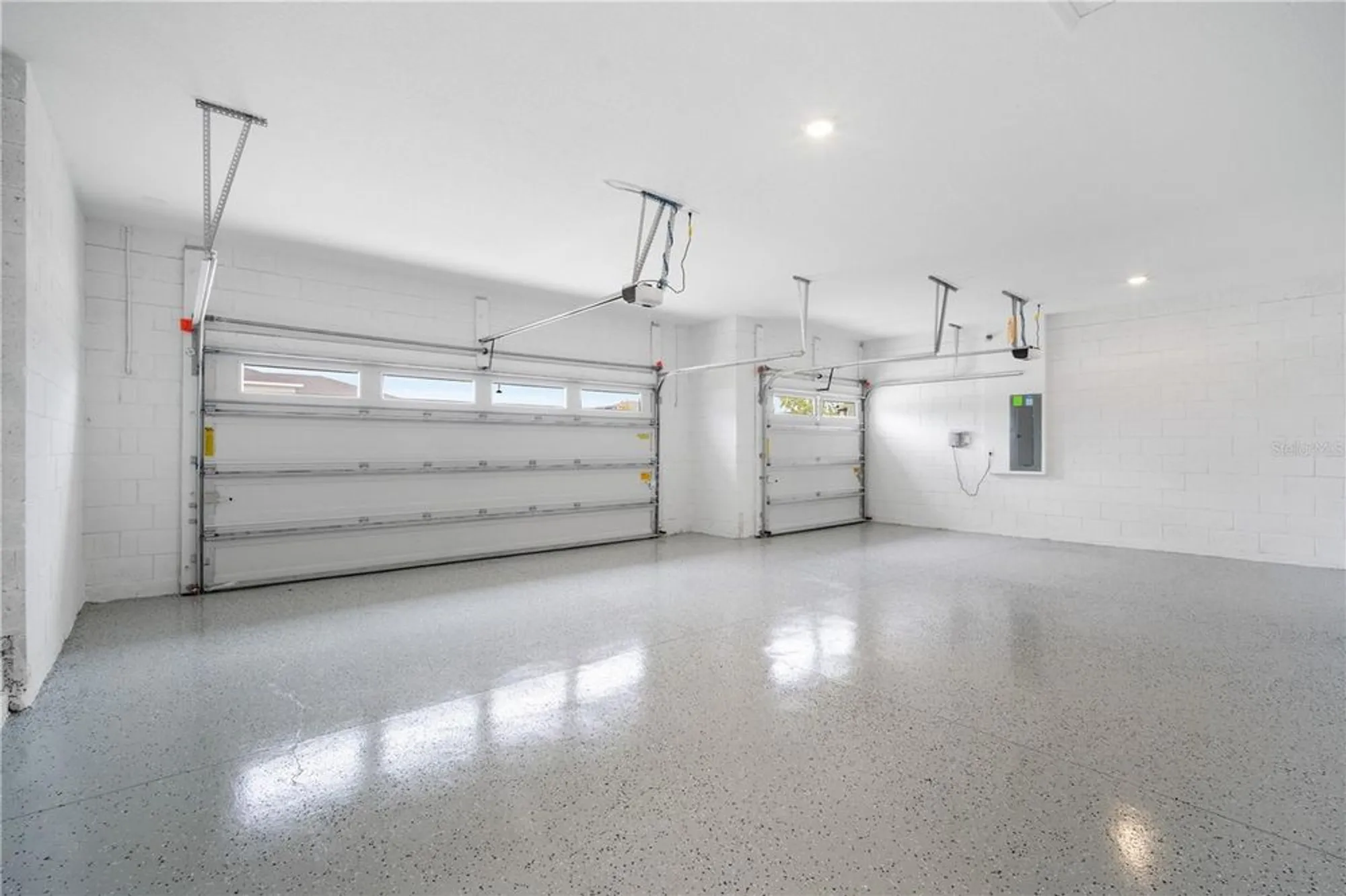 Property Slideshow image 27 of 44 | 9143 players dr, Weeki Wachee, FL, 34613