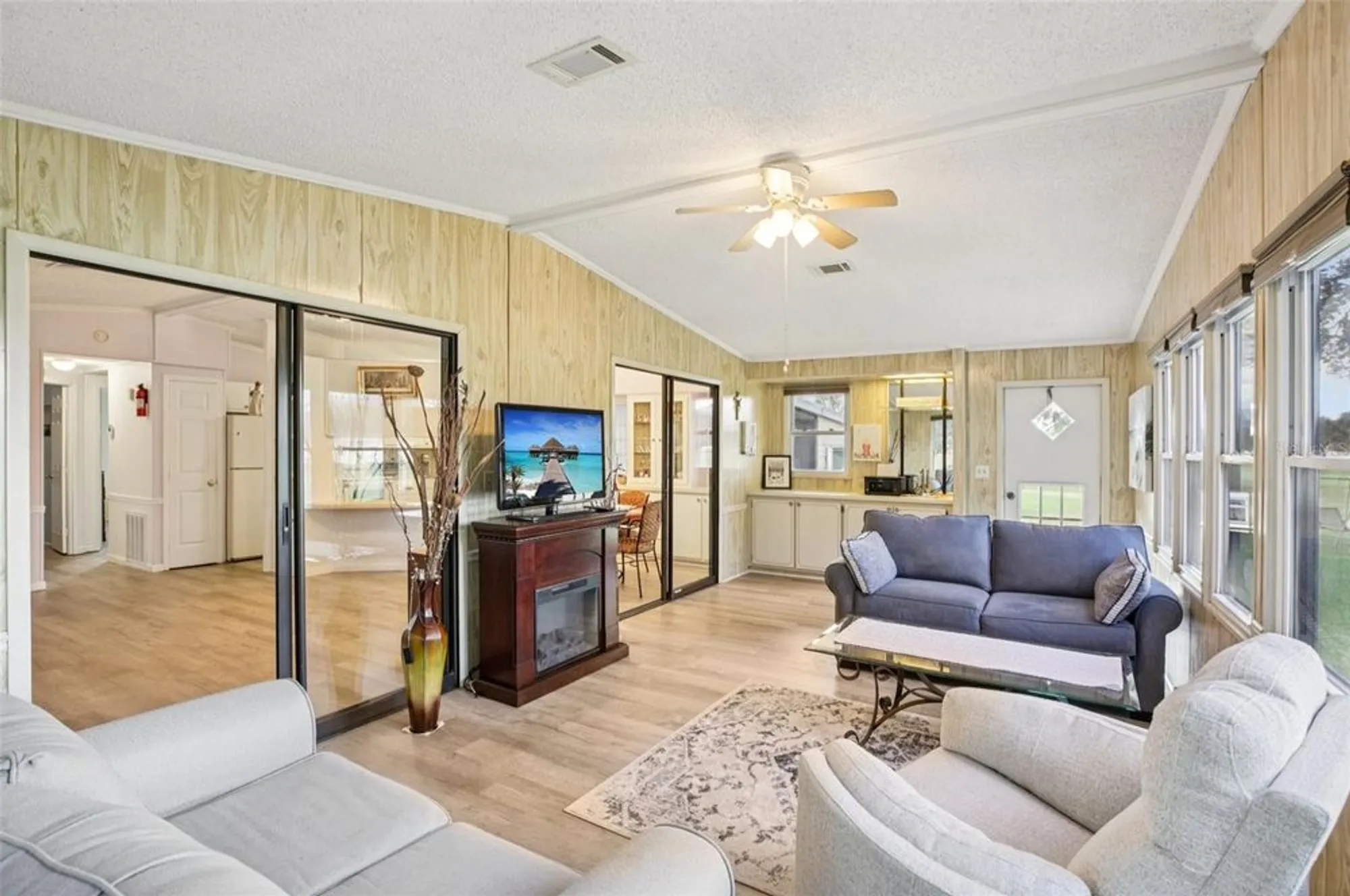 Property Slideshow image 5 of 31 | 1707 lilly ln, The Villages, FL, 32159