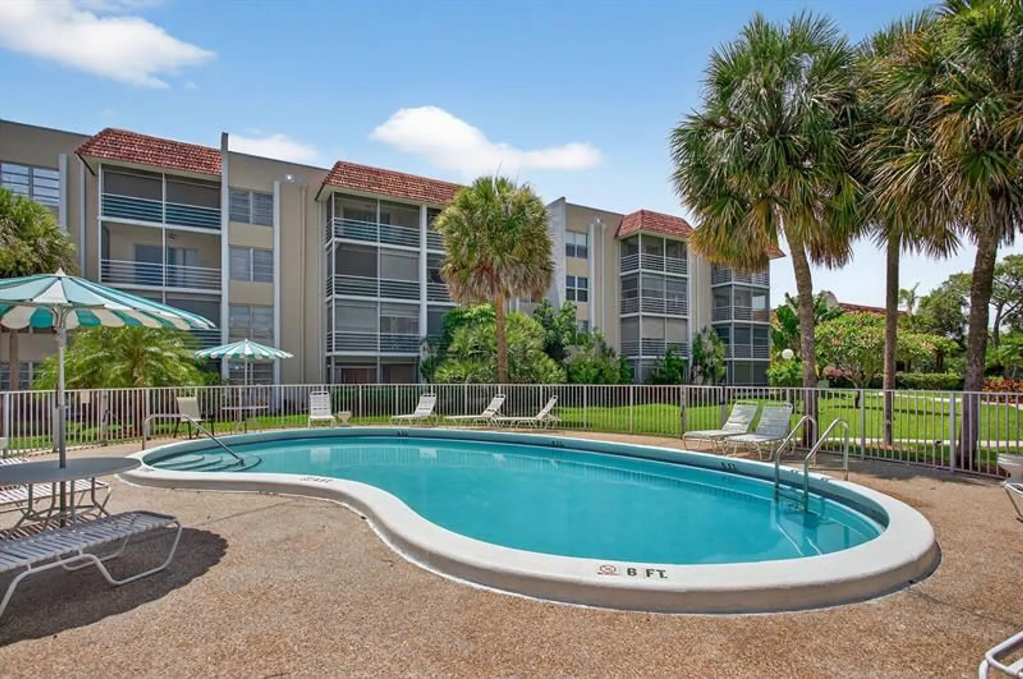 Property Slideshow image 29 of 42 | 3551 inverrary dr apt 312, Lauderhill, FL, 33319