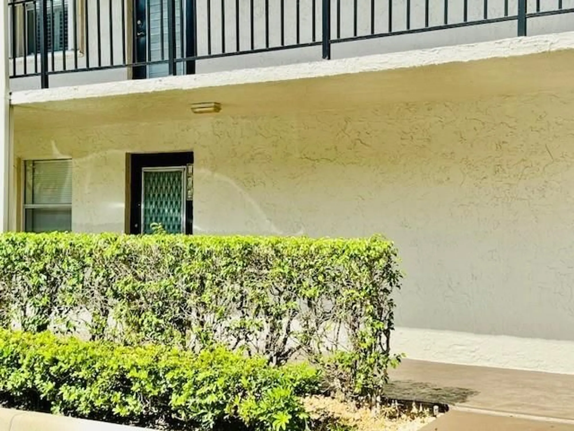 Property Slideshow image 13 of 16 | 9401 lime bay blvd apt 114, Tamarac, FL, 33321