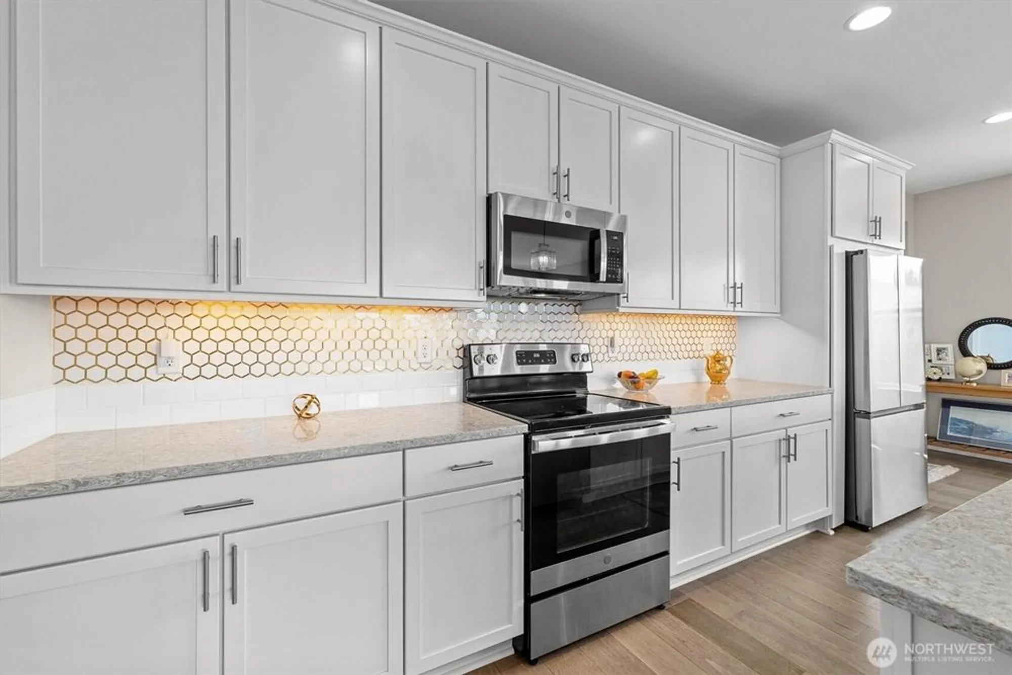 Property Slideshow image 16 of 35 | 15116 183rd ave e unit e, Bonney Lake, WA, 98391