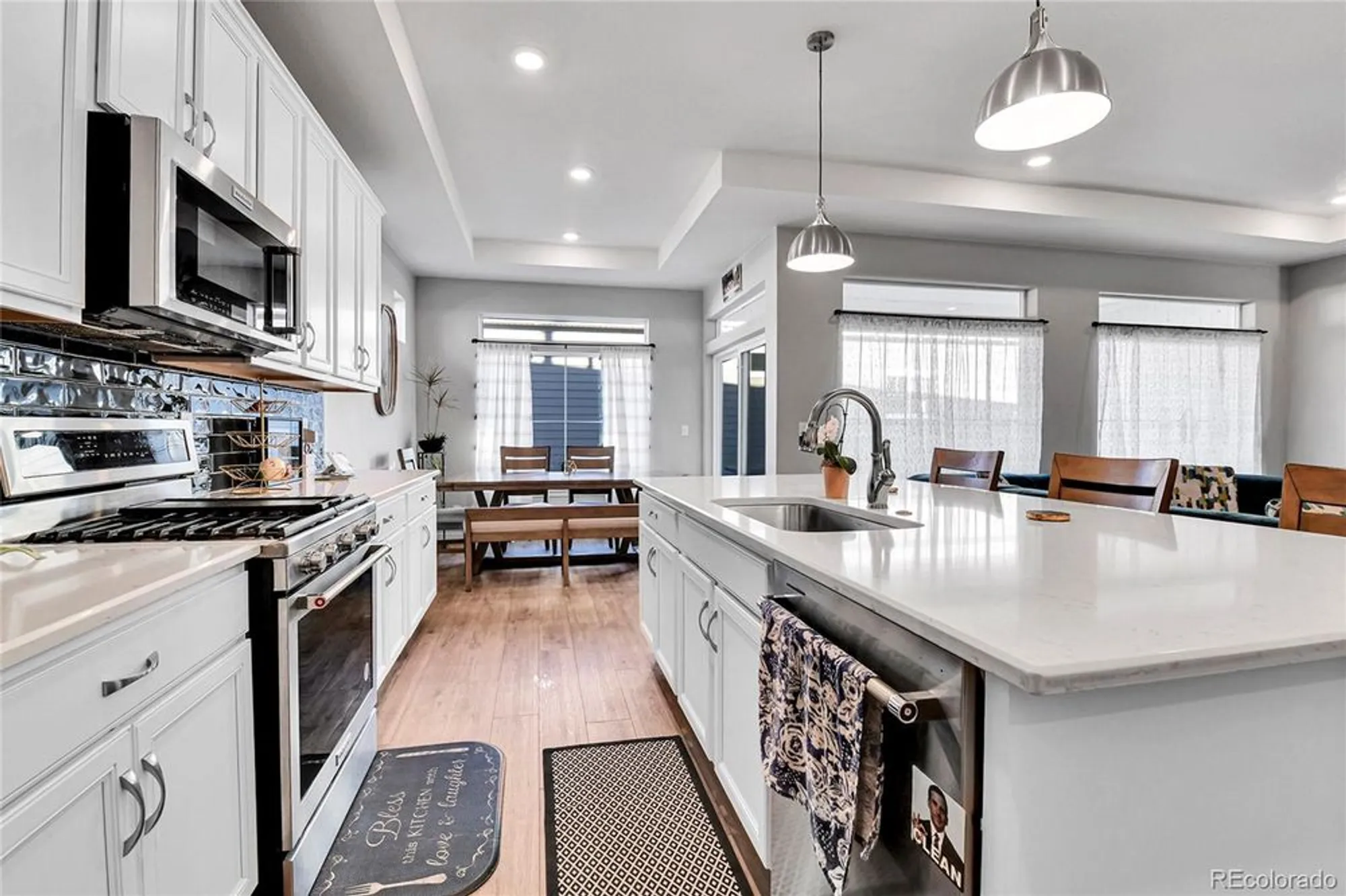 Property Slideshow image 10 of 37 | 5128 n quatar st, Aurora, CO, 80019