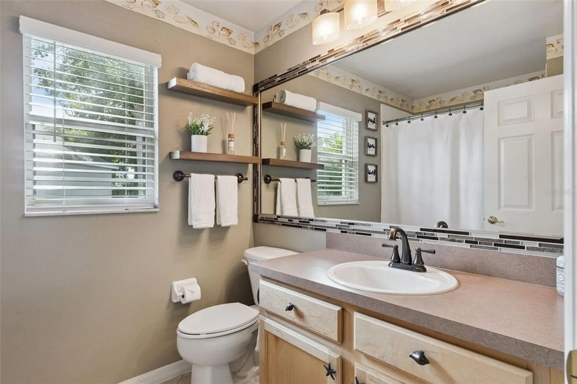 Property Slideshow image 14 of 41 | 3685 rollingbrook st, Clermont, FL, 34711