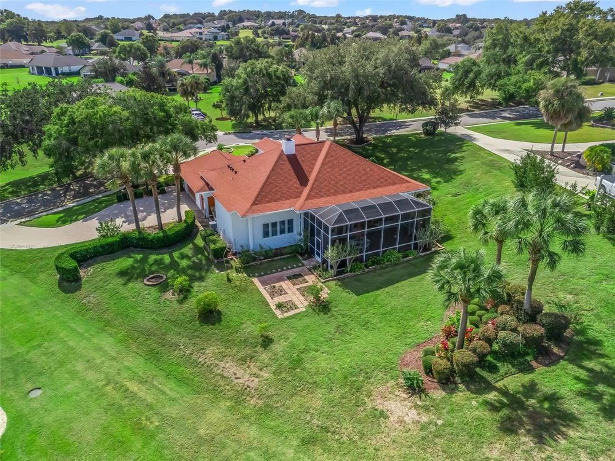 Property Slideshow image 51 of 52 | 39023 griffin lndg, Lady Lake, FL, 32159