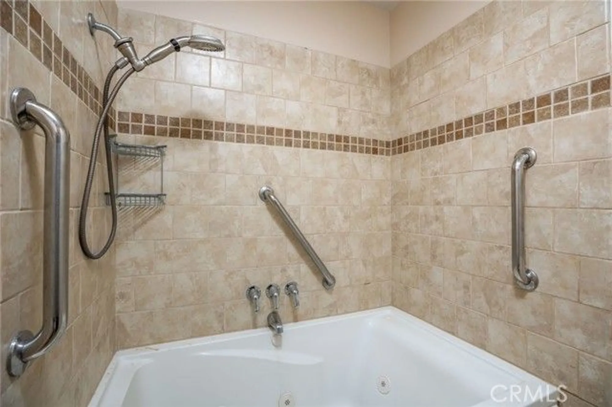 Property Slideshow image 21 of 47 | 573 la costa dr, Banning, CA, 92220