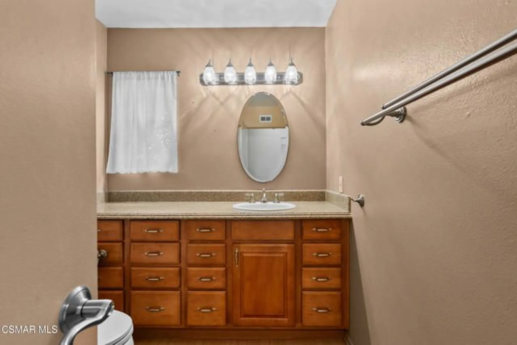 Property Slideshow image 16 of 66 | 6204 village 6, Camarillo, CA, 93012