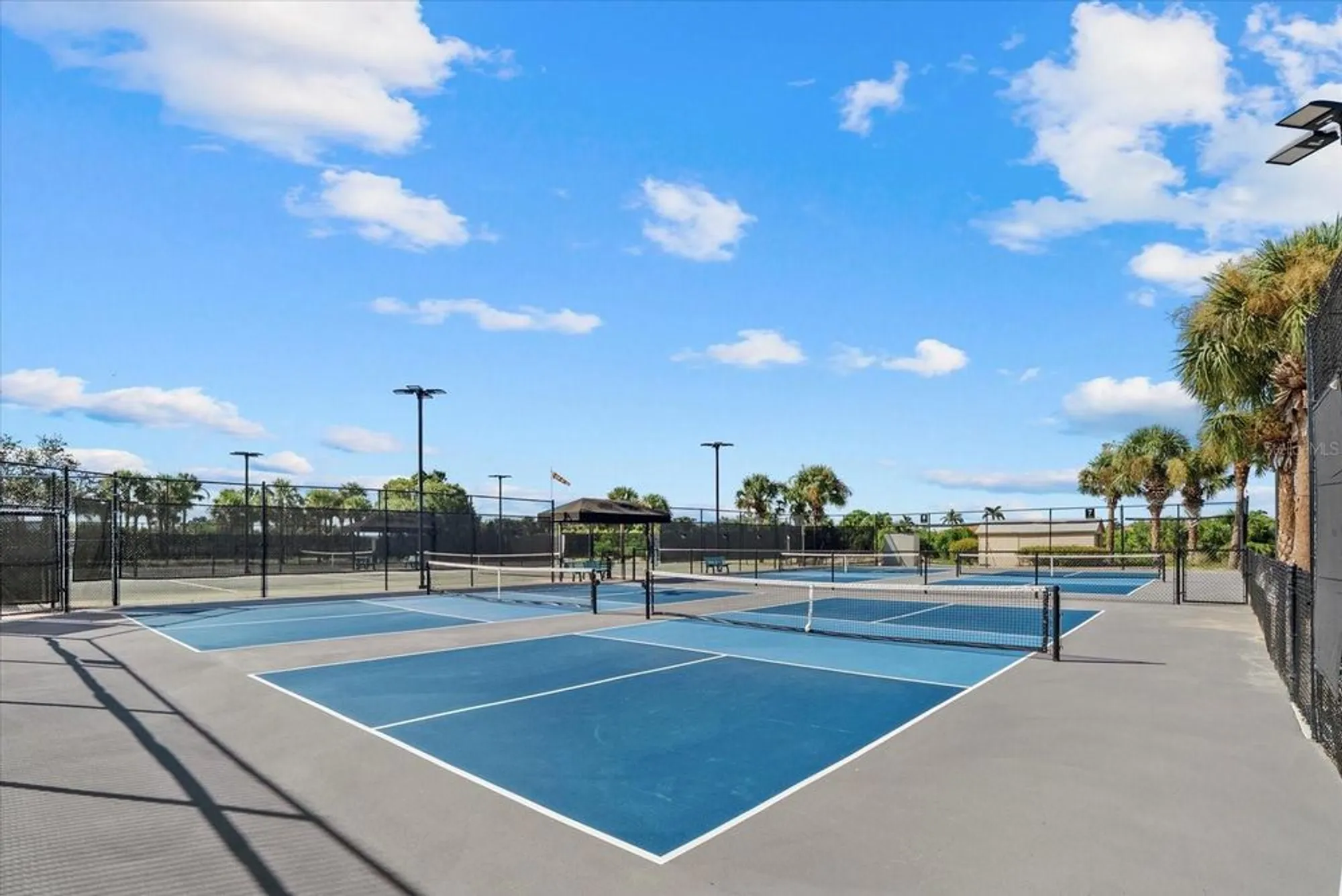 Property Slideshow image 57 of 66 | 10189 fiddlewood dr, Venice, FL, 34293