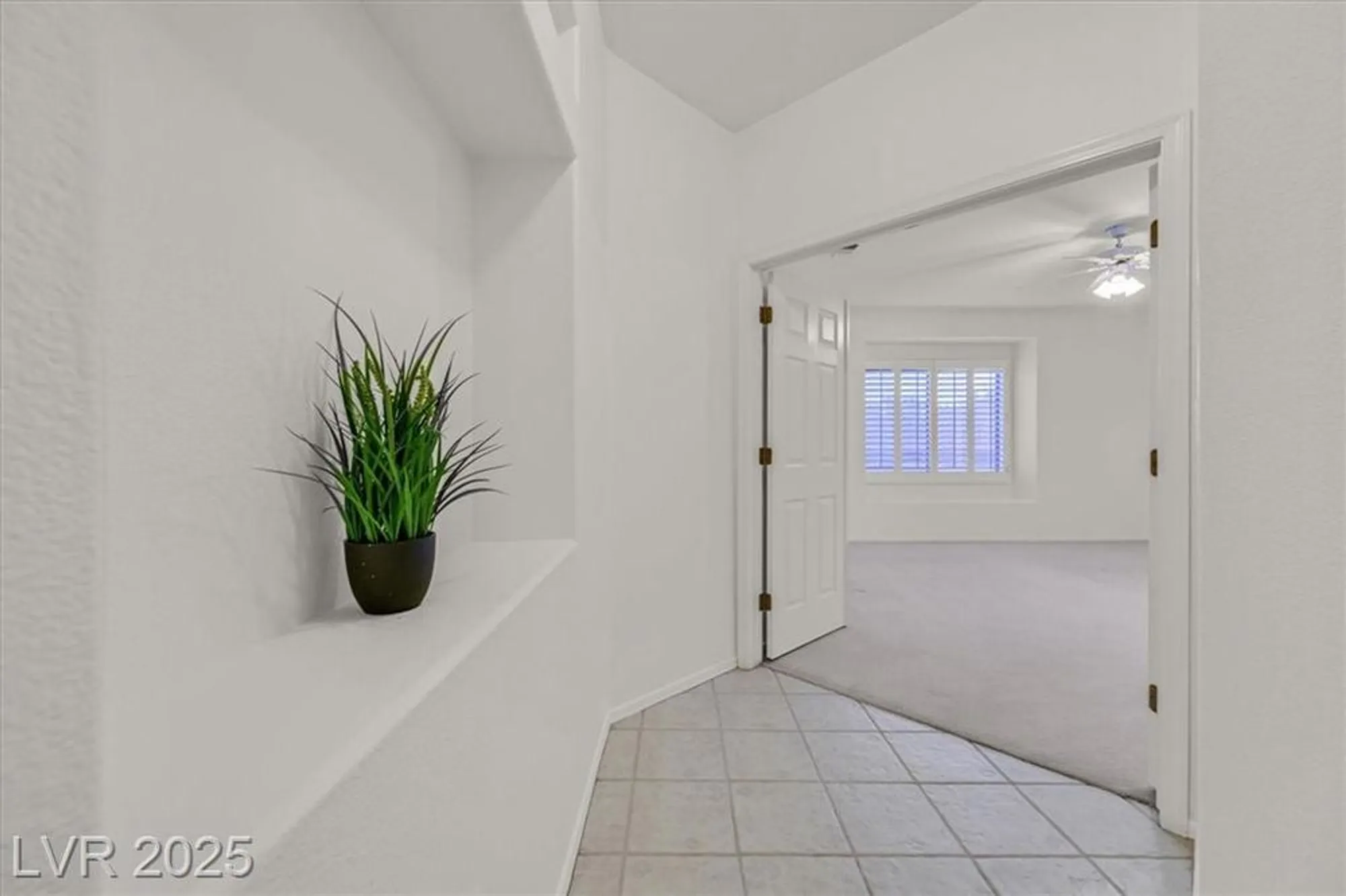 Property Slideshow image 21 of 53 | 580 cypress gardens pl, Henderson, NV, 89012