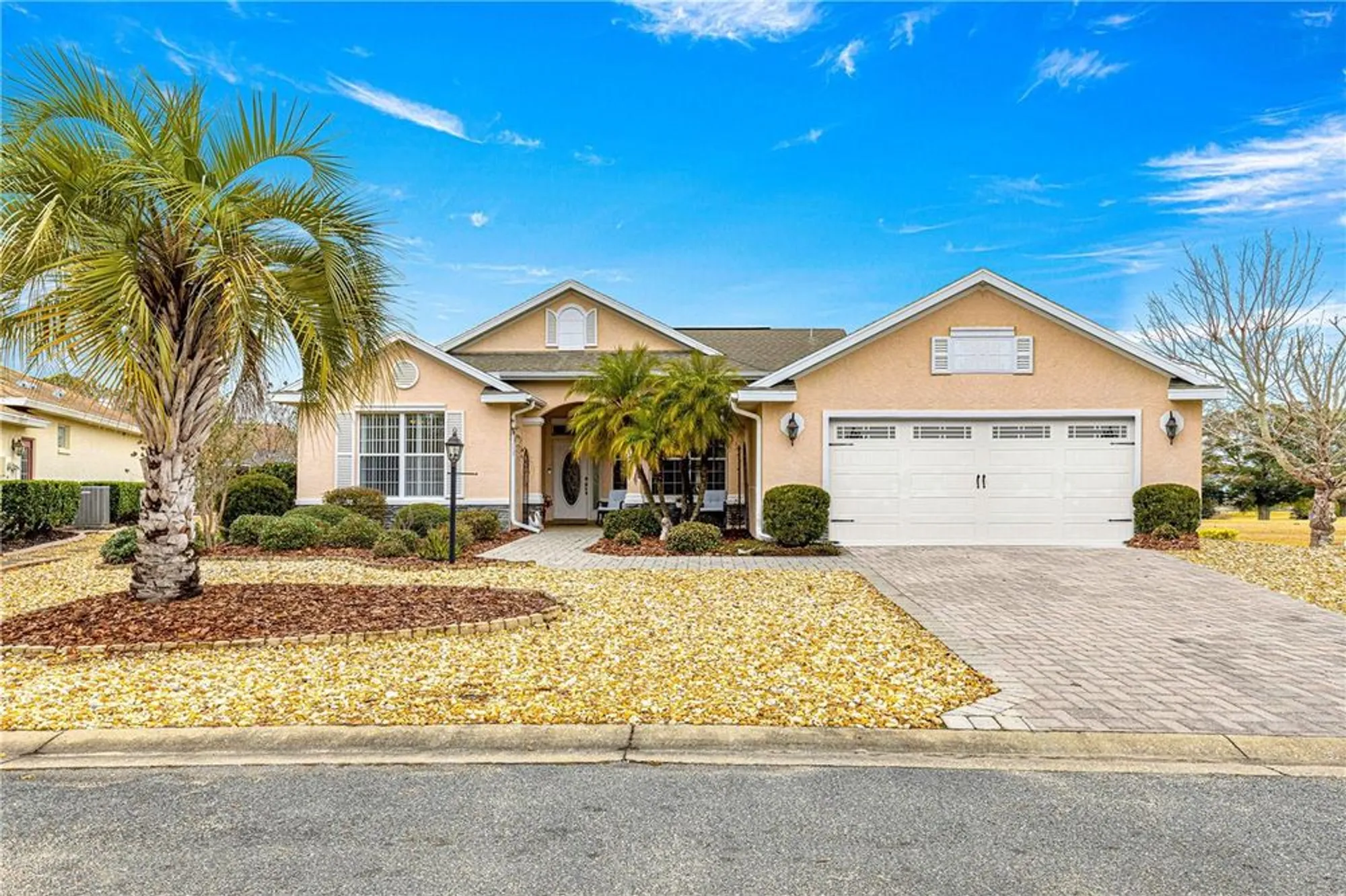 Property Slideshow image 1 of 43 | 8796 sw 83rd cir, Ocala, FL, 34481