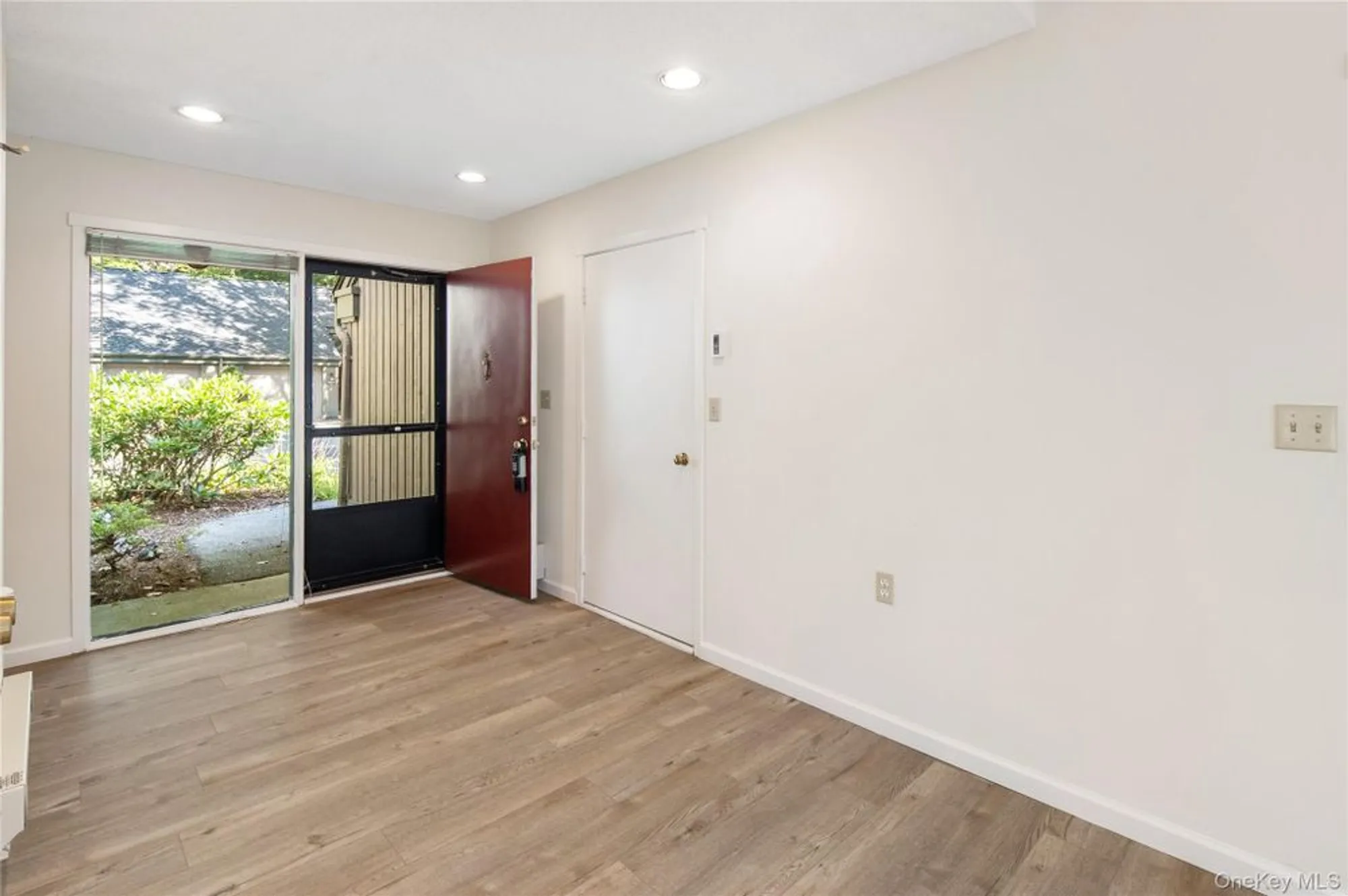 Property Slideshow image 3 of 28 | 438 heritage hls b, Somers, NY, 10589