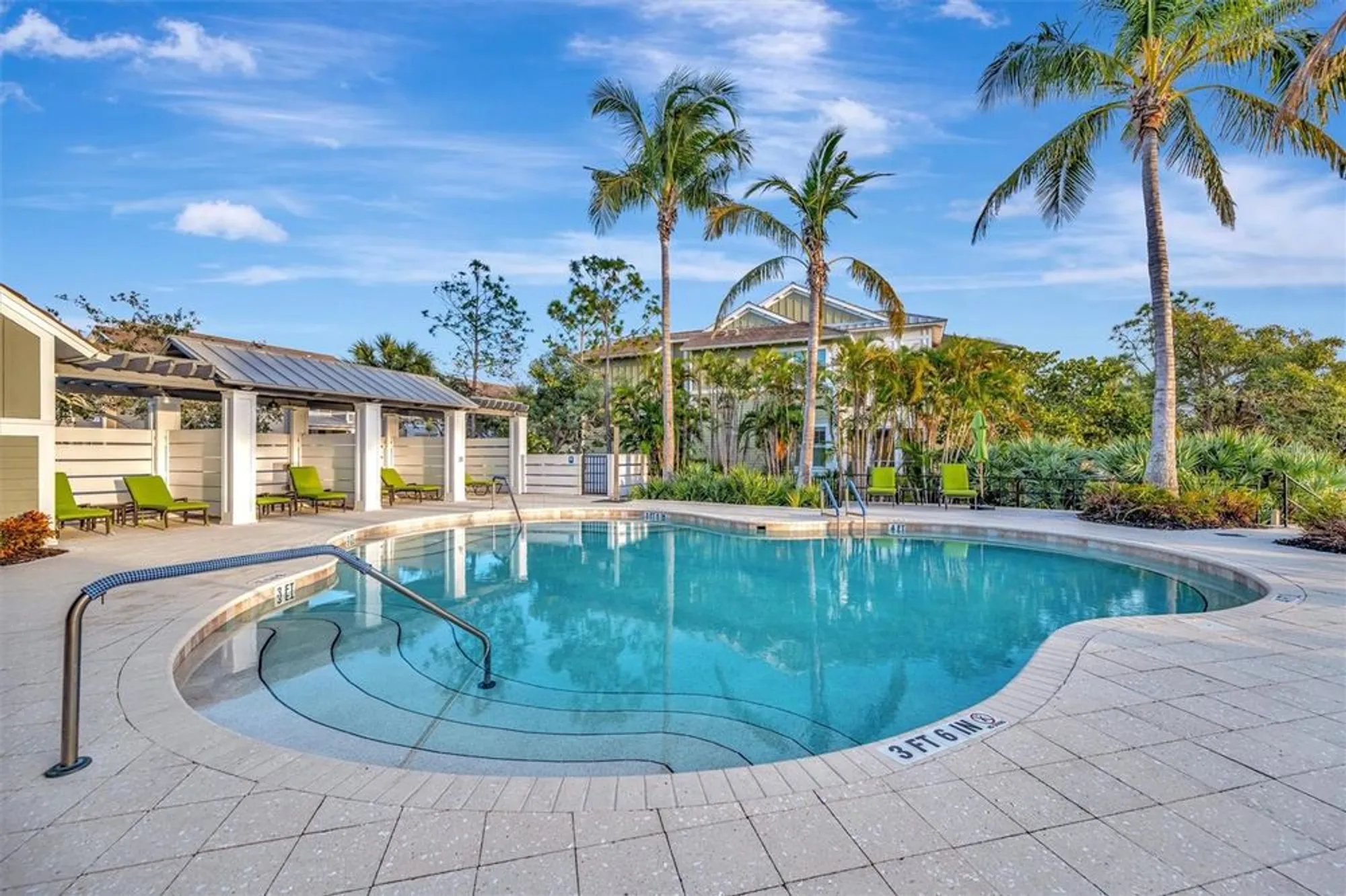 Property Slideshow image 73 of 96 | 246 sapphire lake dr 201, Bradenton, FL, 34209