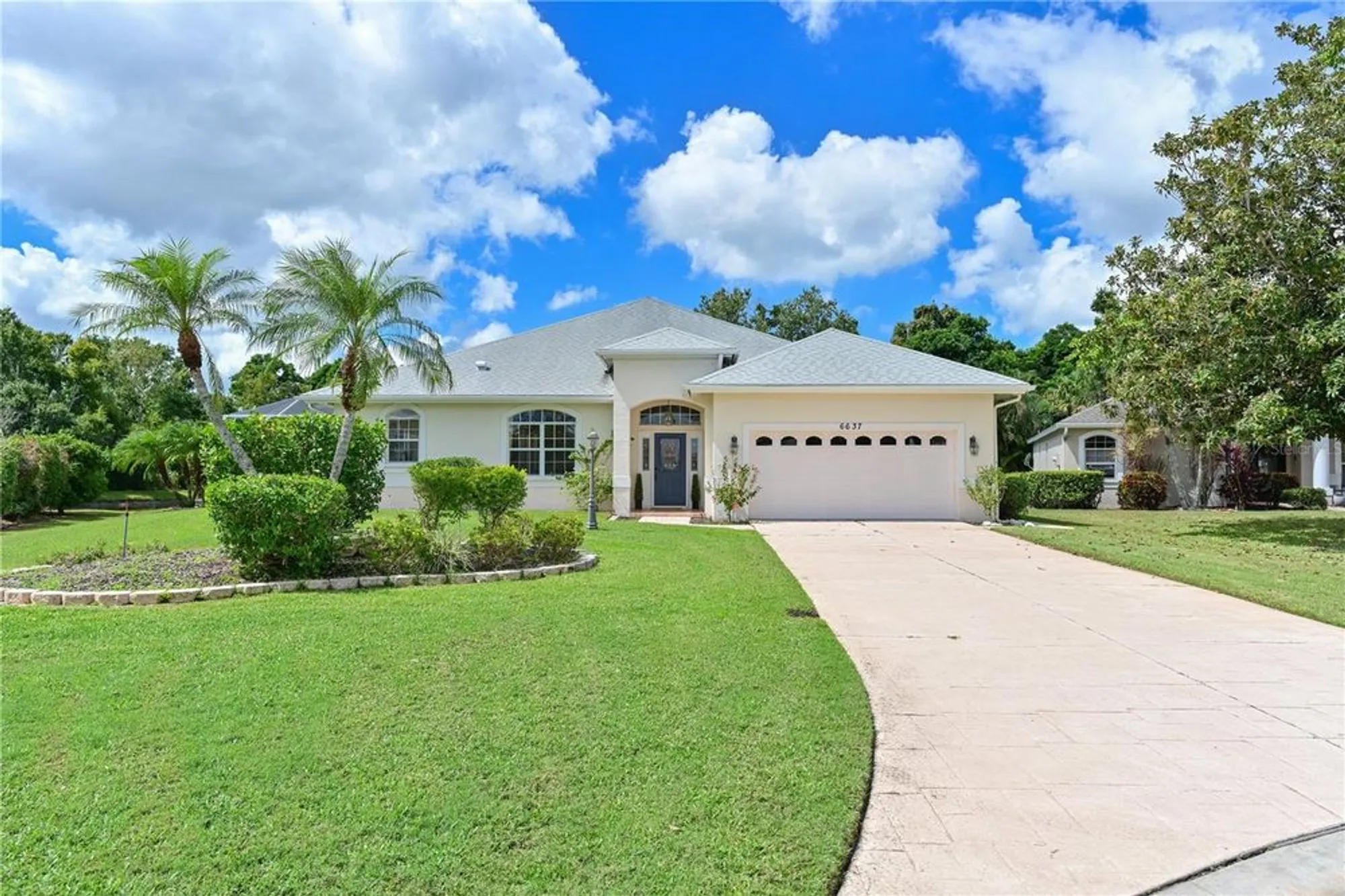 Property Slideshow image 1 of 73 | 6637 pleasant hill rd, Bradenton, FL, 34203
