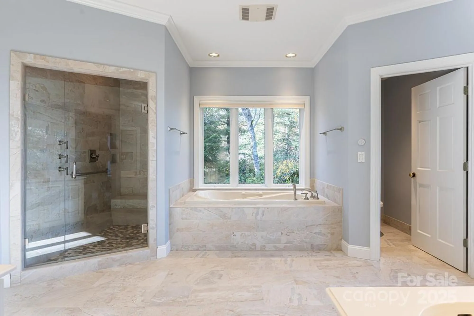 Property Slideshow image 25 of 48 | 106 woodglen ct, Flat Rock, NC, 28731