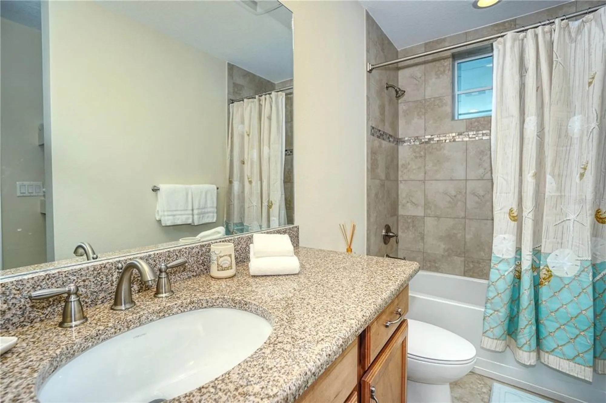 Property Slideshow image 28 of 47 | 392 aruba cir unit 102, Bradenton, FL, 34209