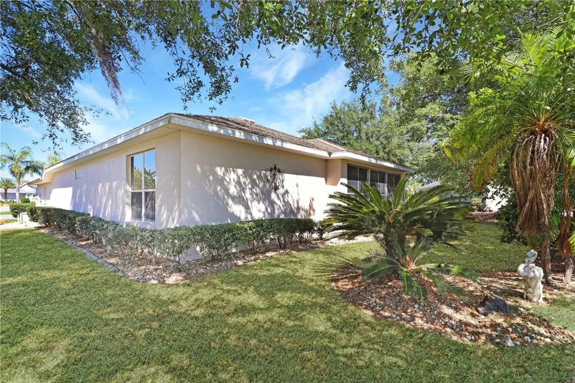 Property Slideshow image 28 of 49 | 20631 prince ranier pl, Leesburg, FL, 34748