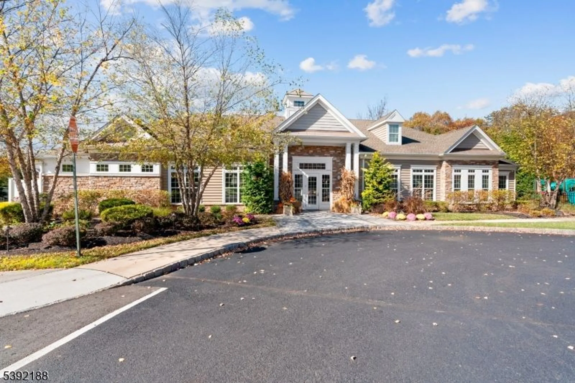 Property Slideshow image 27 of 27 | 9 van cleef dr, Whitehouse Station, NJ, 08889