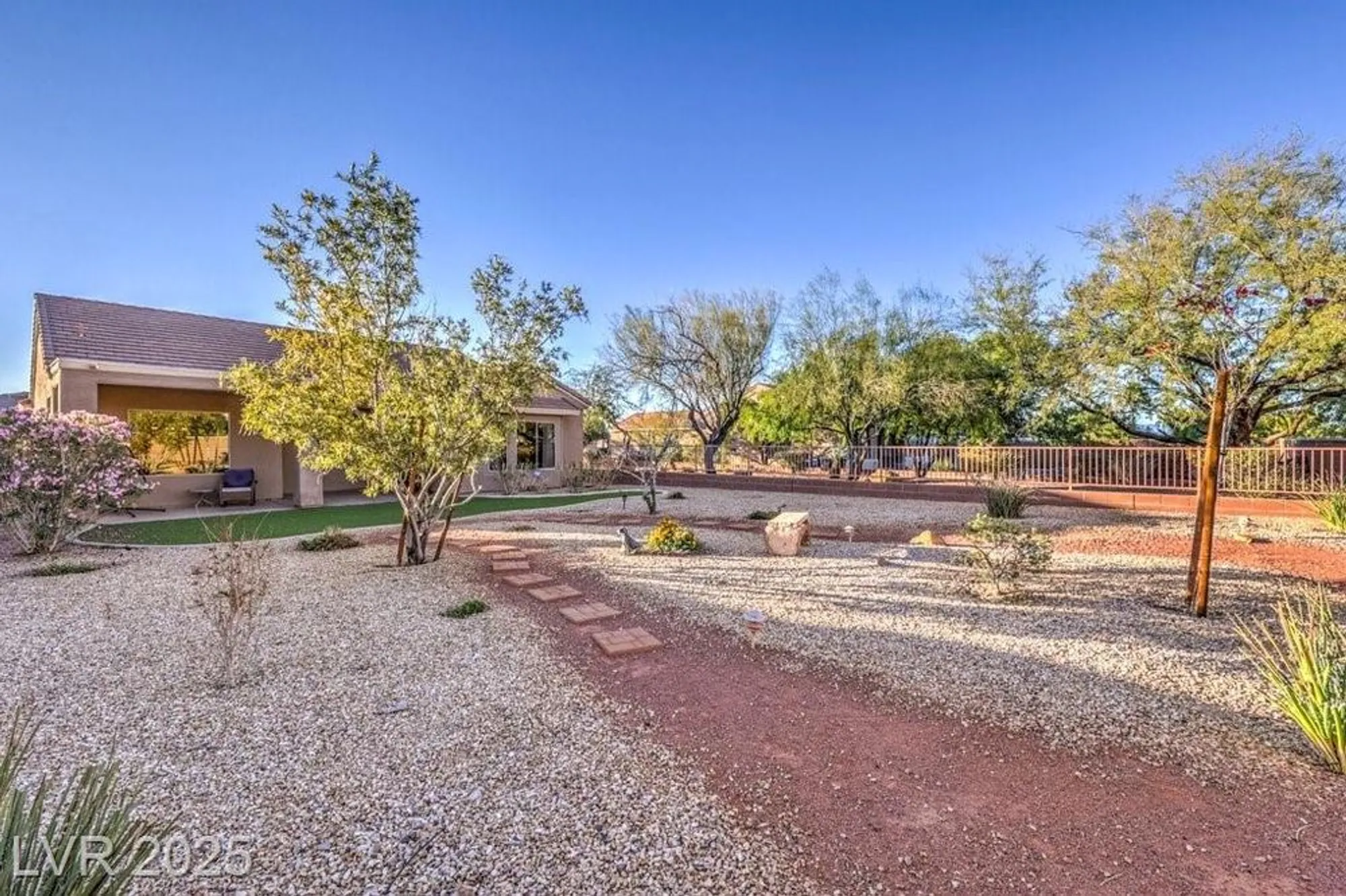 Property Slideshow image 48 of 64 | 1848 high mesa dr, Henderson, NV, 89012
