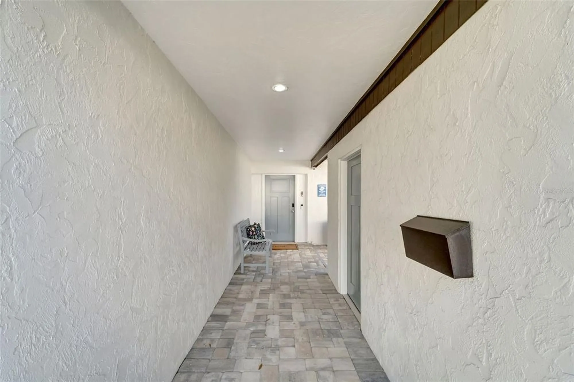 Property Slideshow image 2 of 36 | 3546 auburn ct 240, Sarasota, FL, 34231