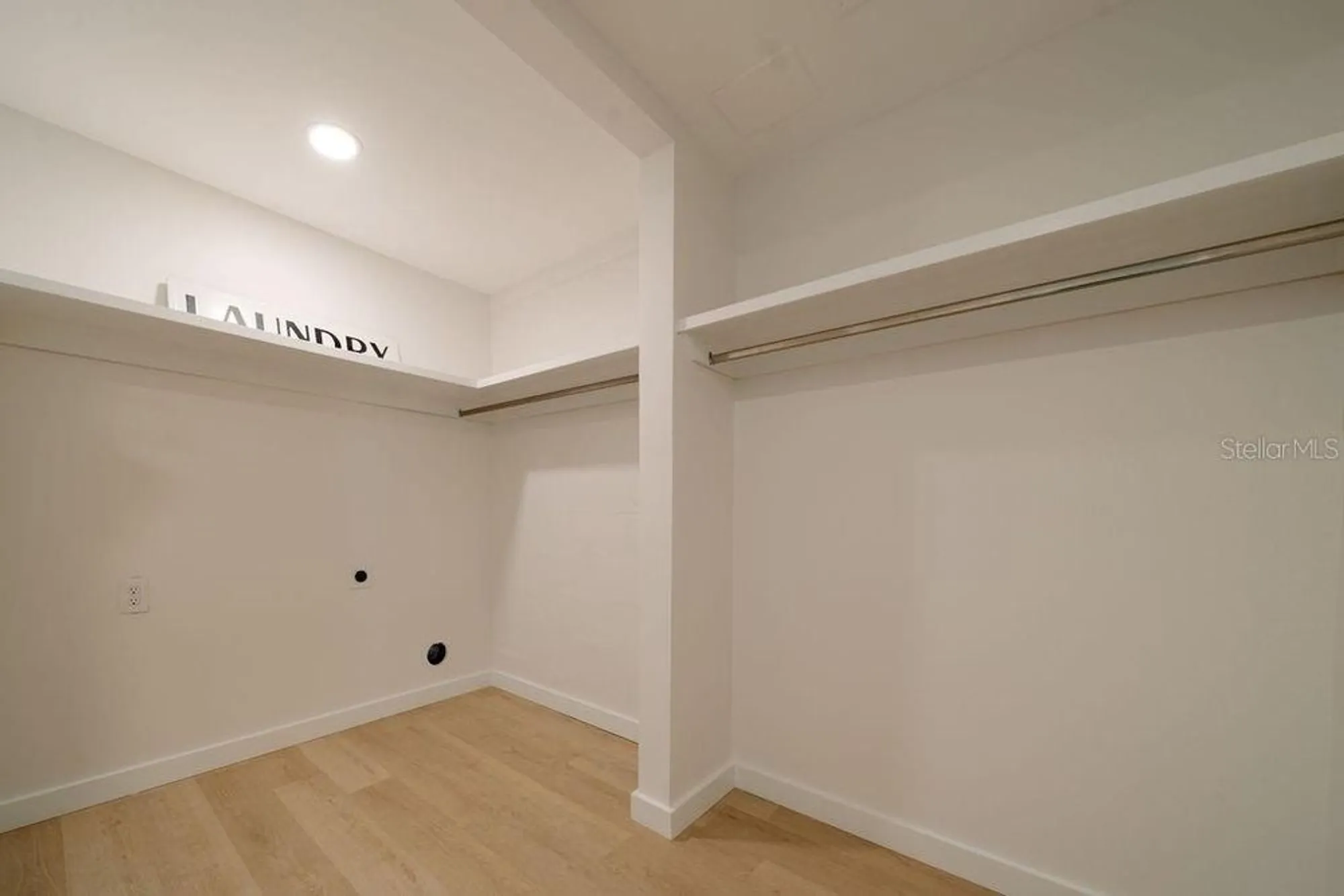 Property Slideshow image 16 of 34 | 669 spanish dr n # 21, Longboat Key, FL, 34228