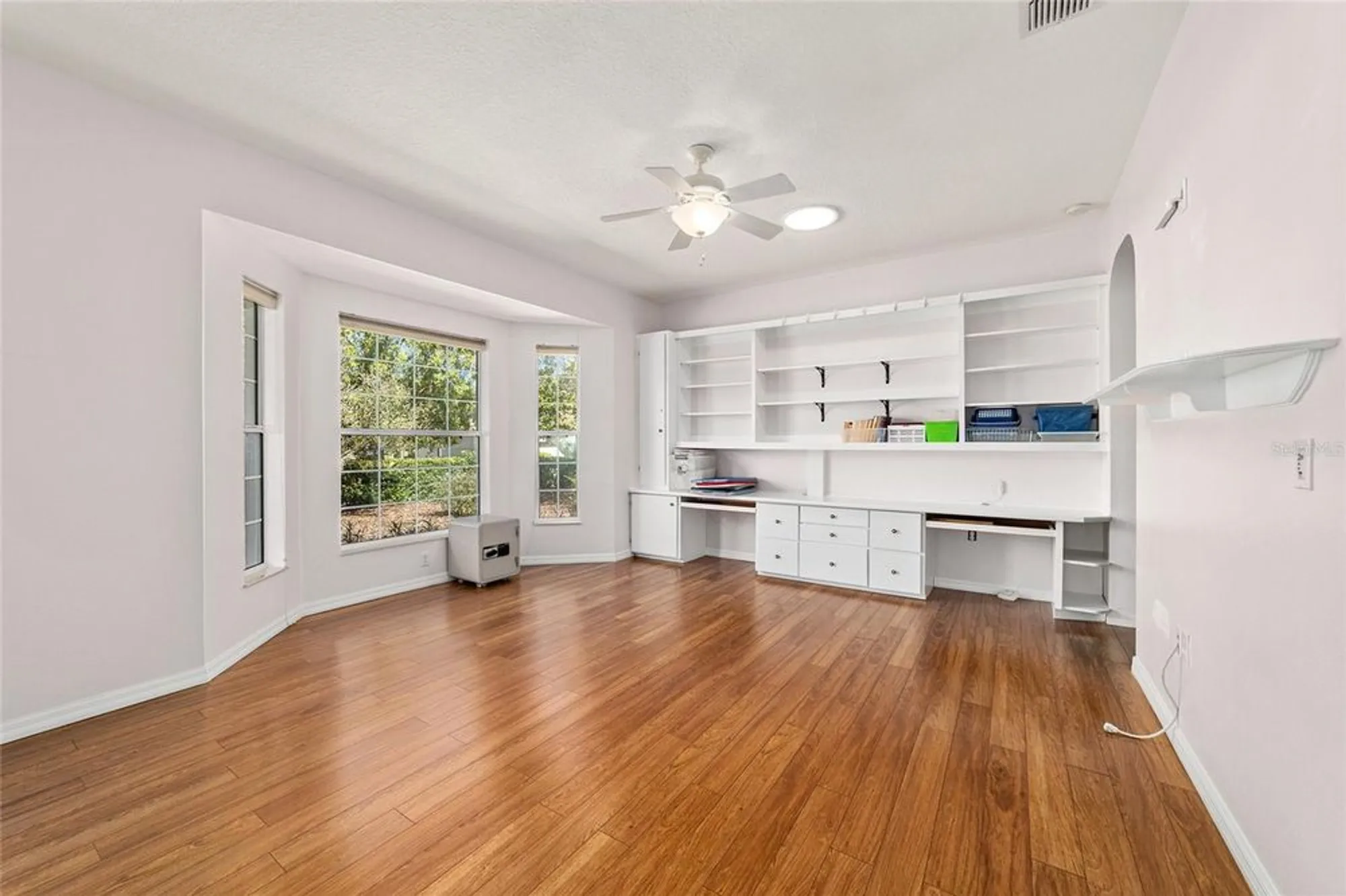 Property Slideshow image 14 of 31 | 8798 sw 83rd cir, Ocala, FL, 34481