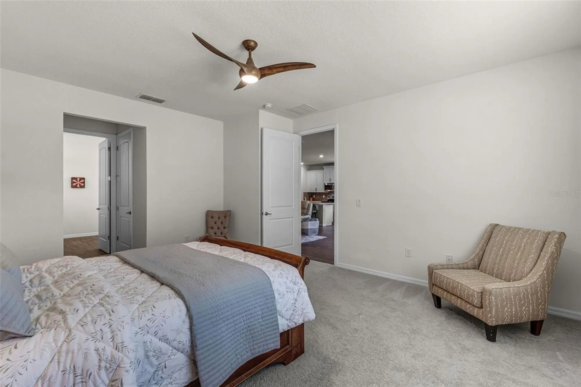 Property Slideshow image 19 of 47 | 17834 blazing star cir, Clermont, FL, 34714
