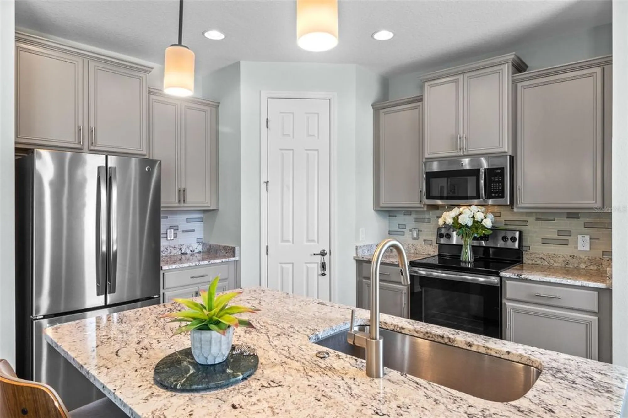 Property Slideshow image 9 of 78 | 101 palazzo ln, Poinciana, FL, 34759