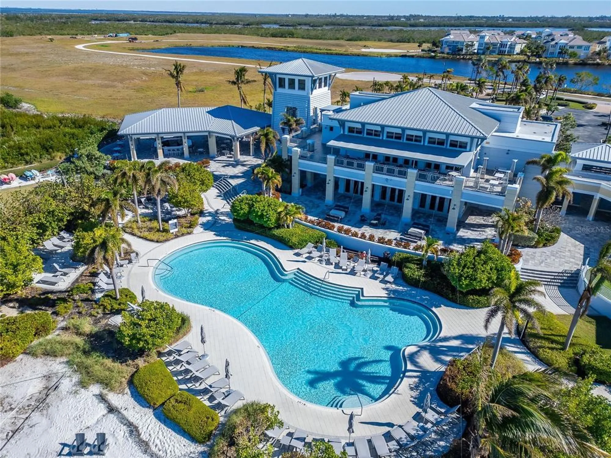 Property Slideshow image 11 of 56 | 379 aruba cir 201, Bradenton, FL, 34209