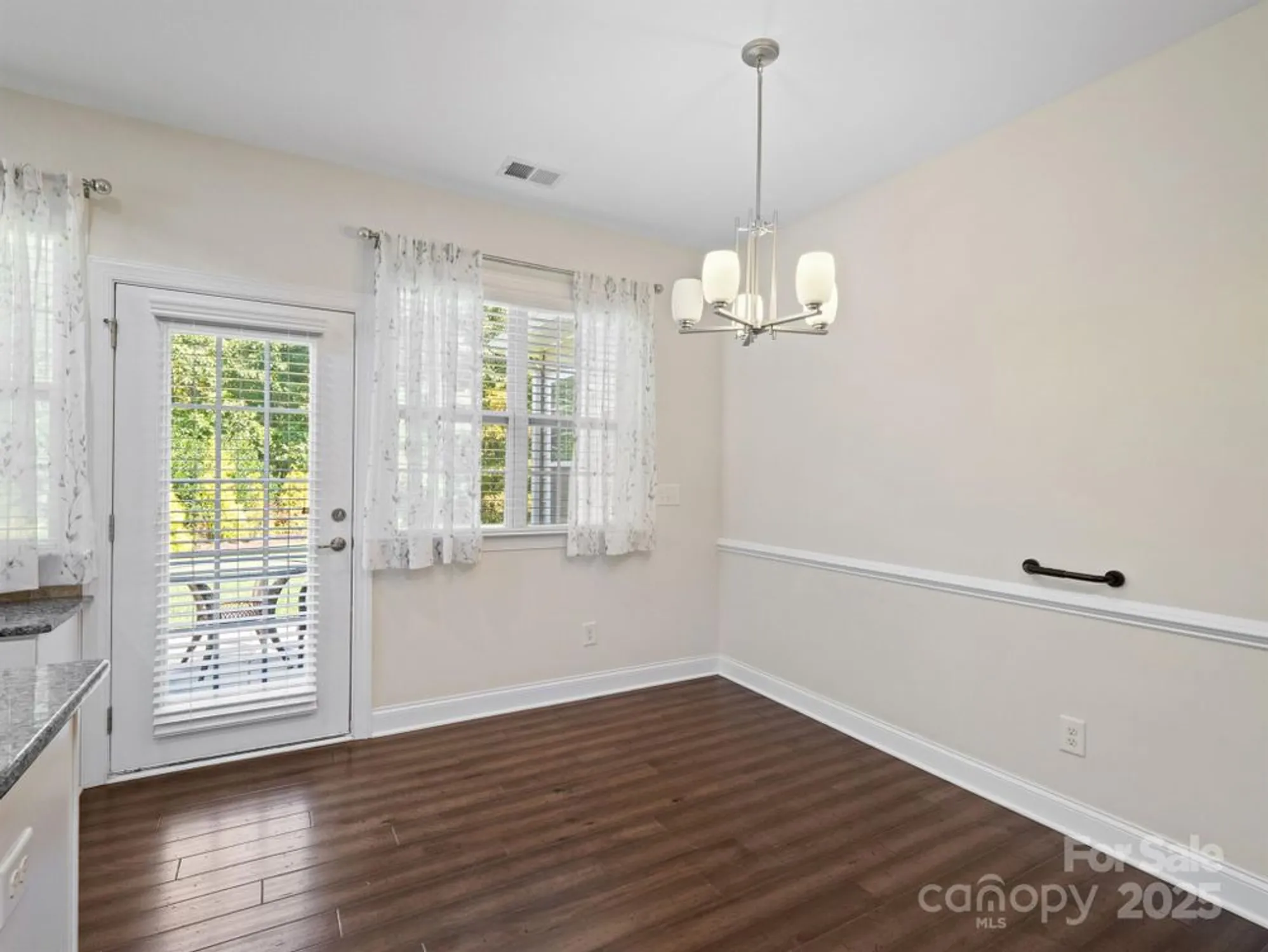 Property Slideshow image 16 of 37 | 12728 meetinghouse dr, Cornelius, NC, 28031