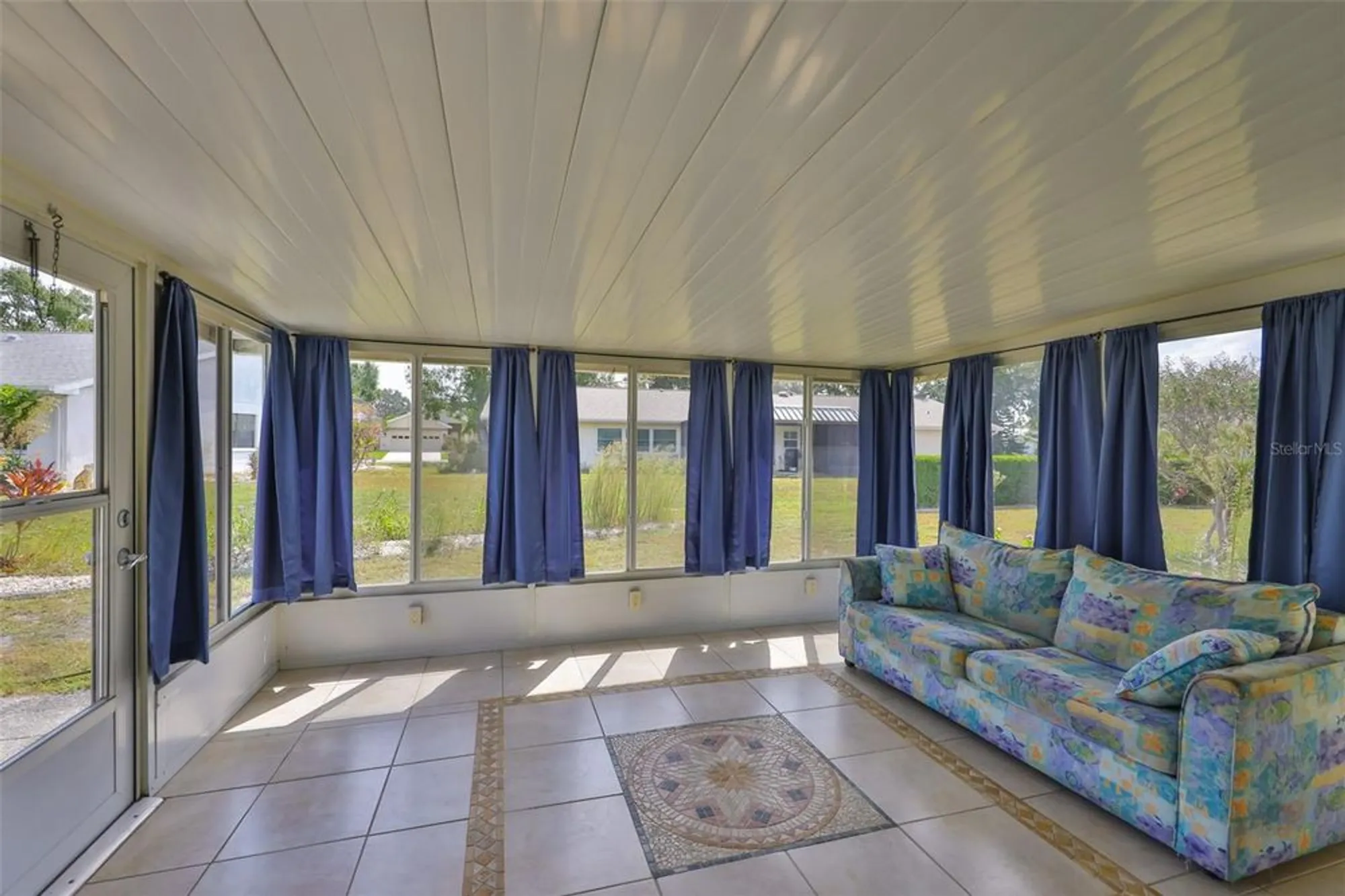 Property Slideshow image 38 of 46 | 206 sola ln, Sun City Center, FL, 33573