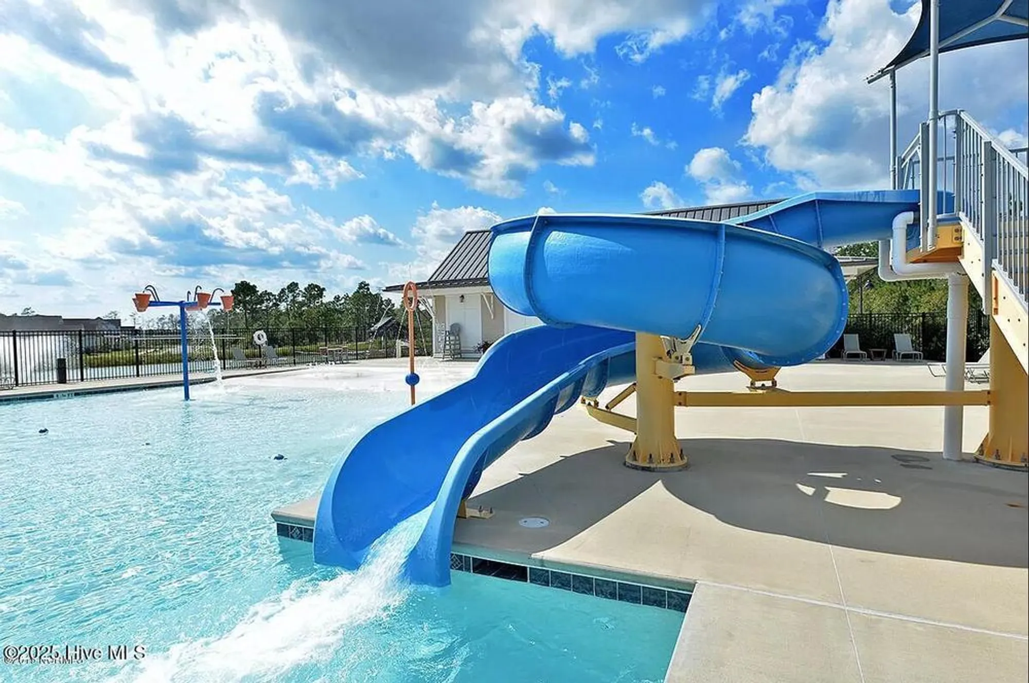 Property Slideshow image 52 of 67 | 160 dugger ln, Wilmington, NC, 28412