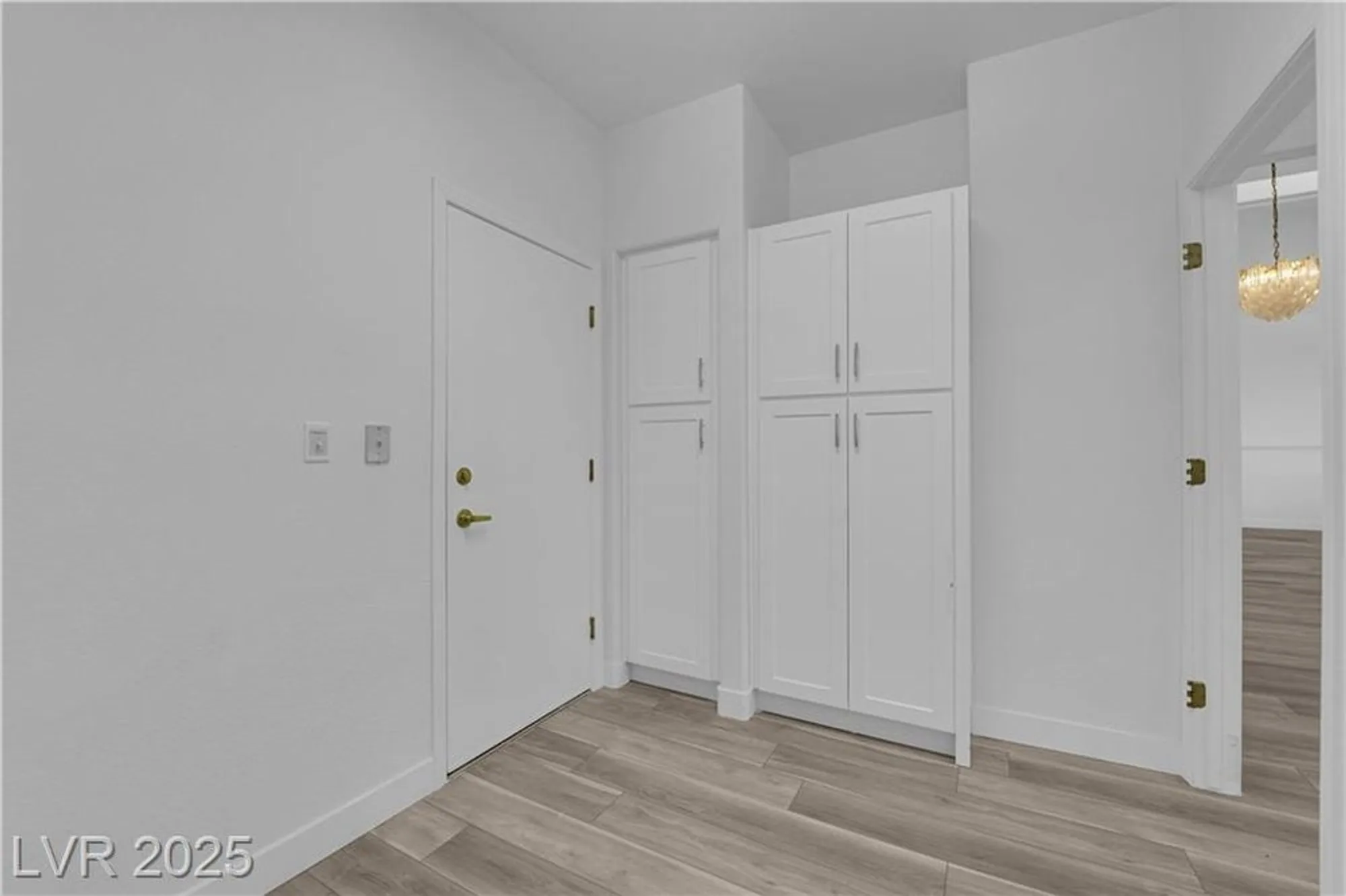 Property Slideshow image 34 of 35 | 10144 hunter springs dr, Las Vegas, NV, 89134