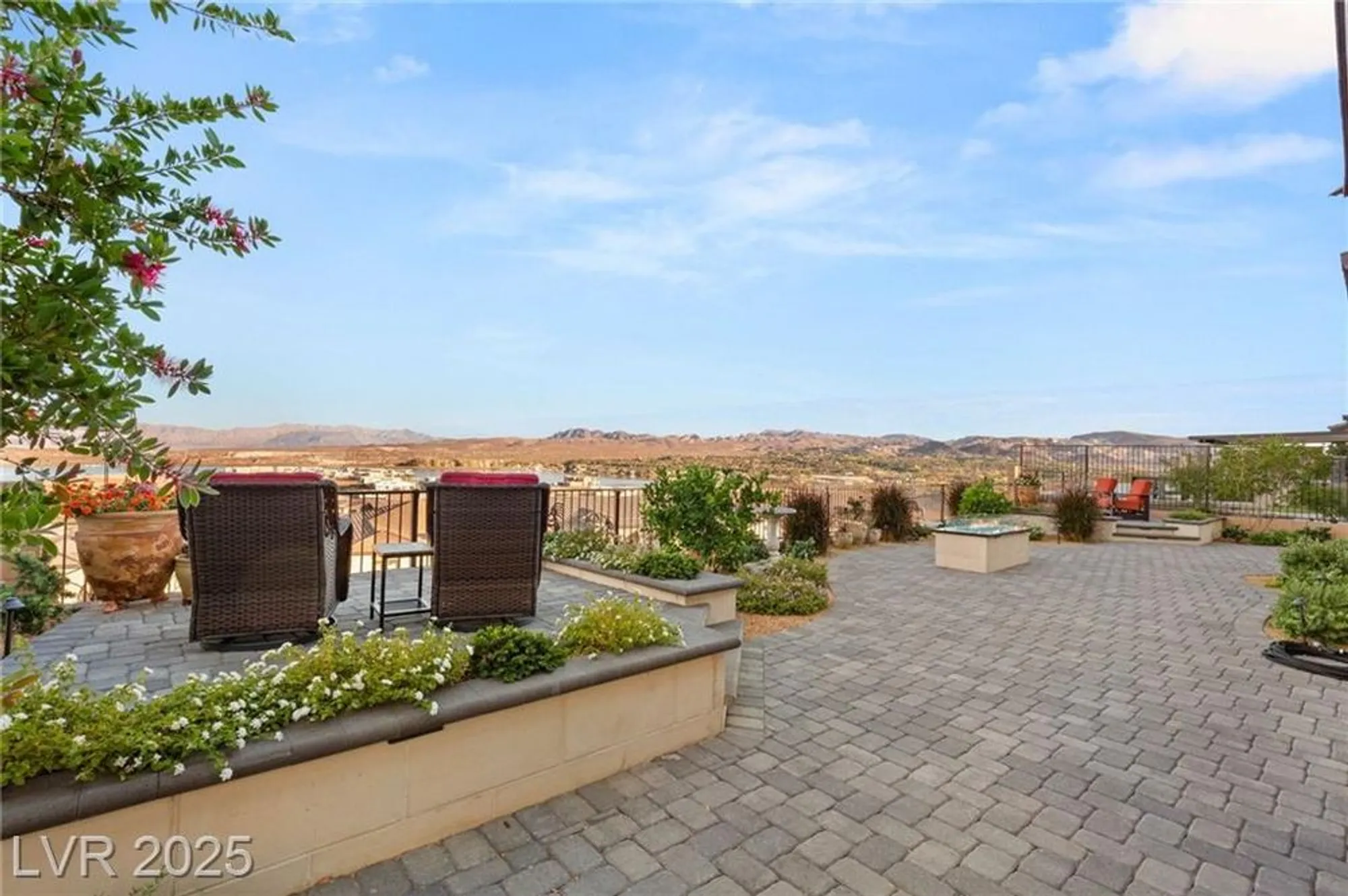 Property Slideshow image 41 of 74 | 156 stone mesa ct, Henderson, NV, 89011