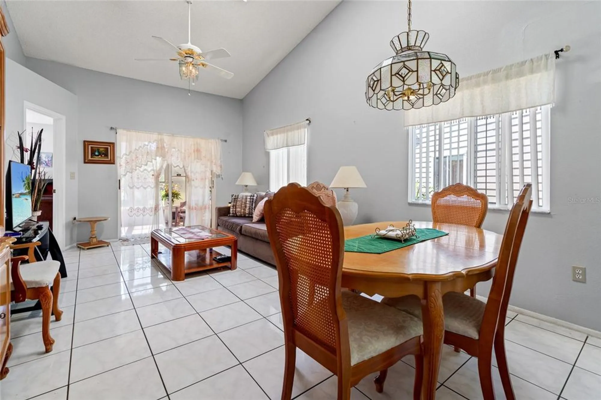 Property Slideshow image 12 of 29 | 6428 thicket trl, New Port Richey, FL, 34653