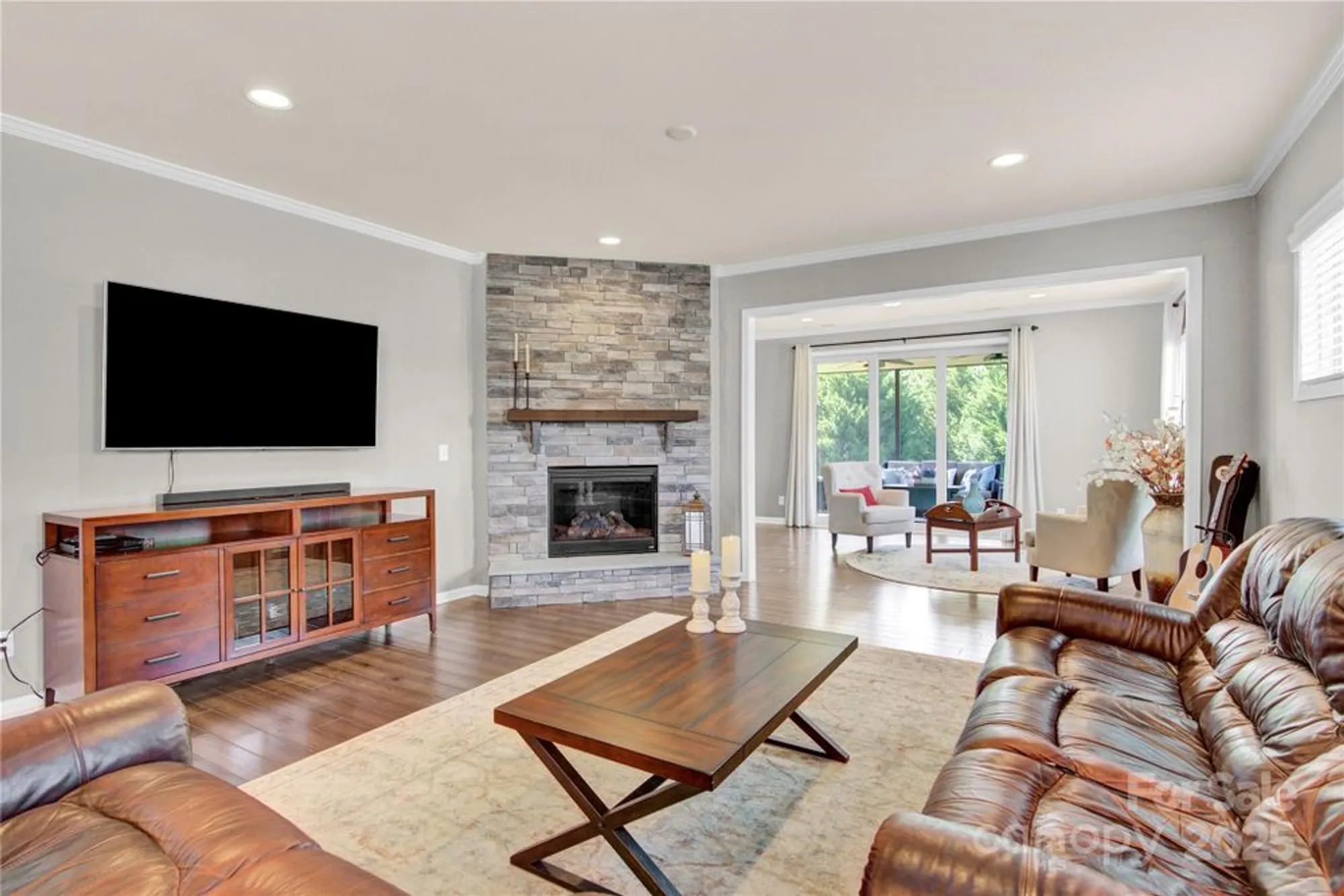 Property Slideshow image 14 of 44 | 637 birchway dr, Fort Mill, SC, 29715