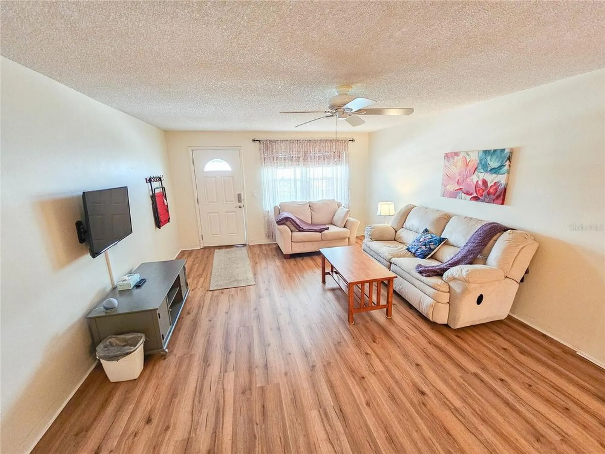 Property Slideshow image 4 of 35 | 2960 59th st 311, Gulfport, FL, 33707