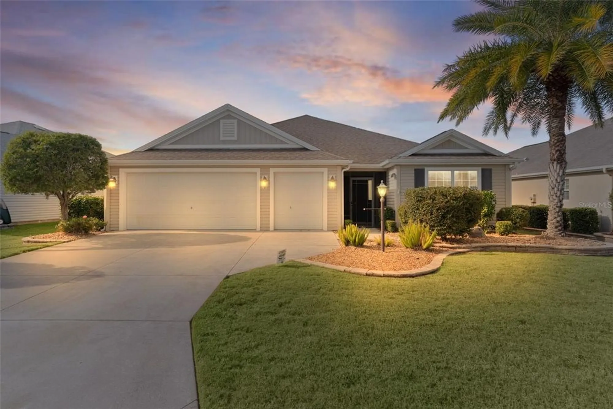Property Slideshow image 2 of 45 | 791 enisgrove way, The Villages, FL, 32163