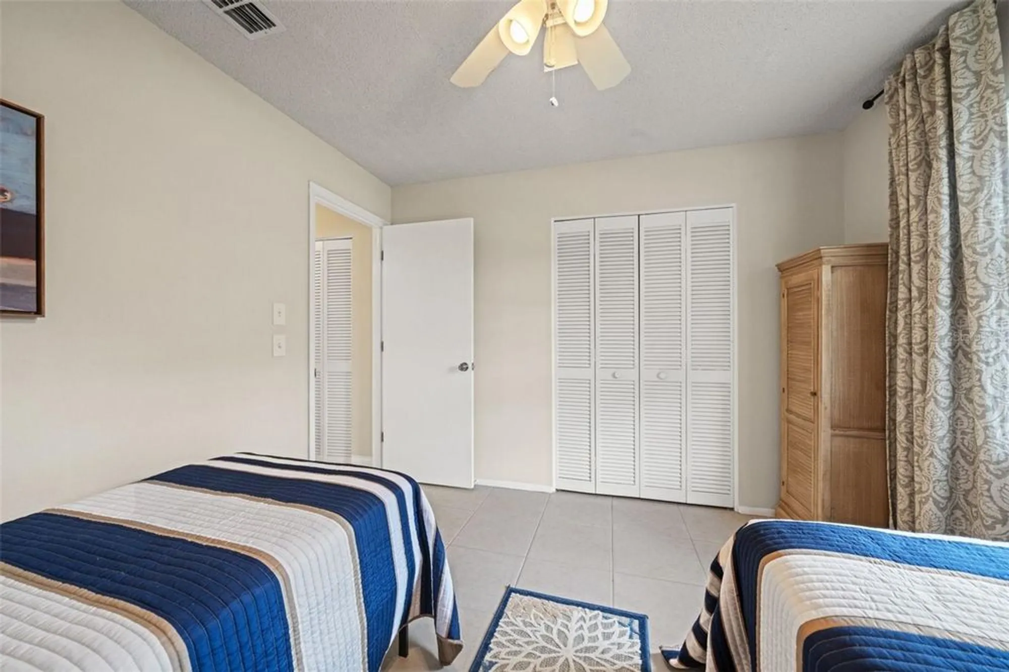 Property Slideshow image 15 of 47 | 2341 masters ct, Spring Hill, FL, 34606