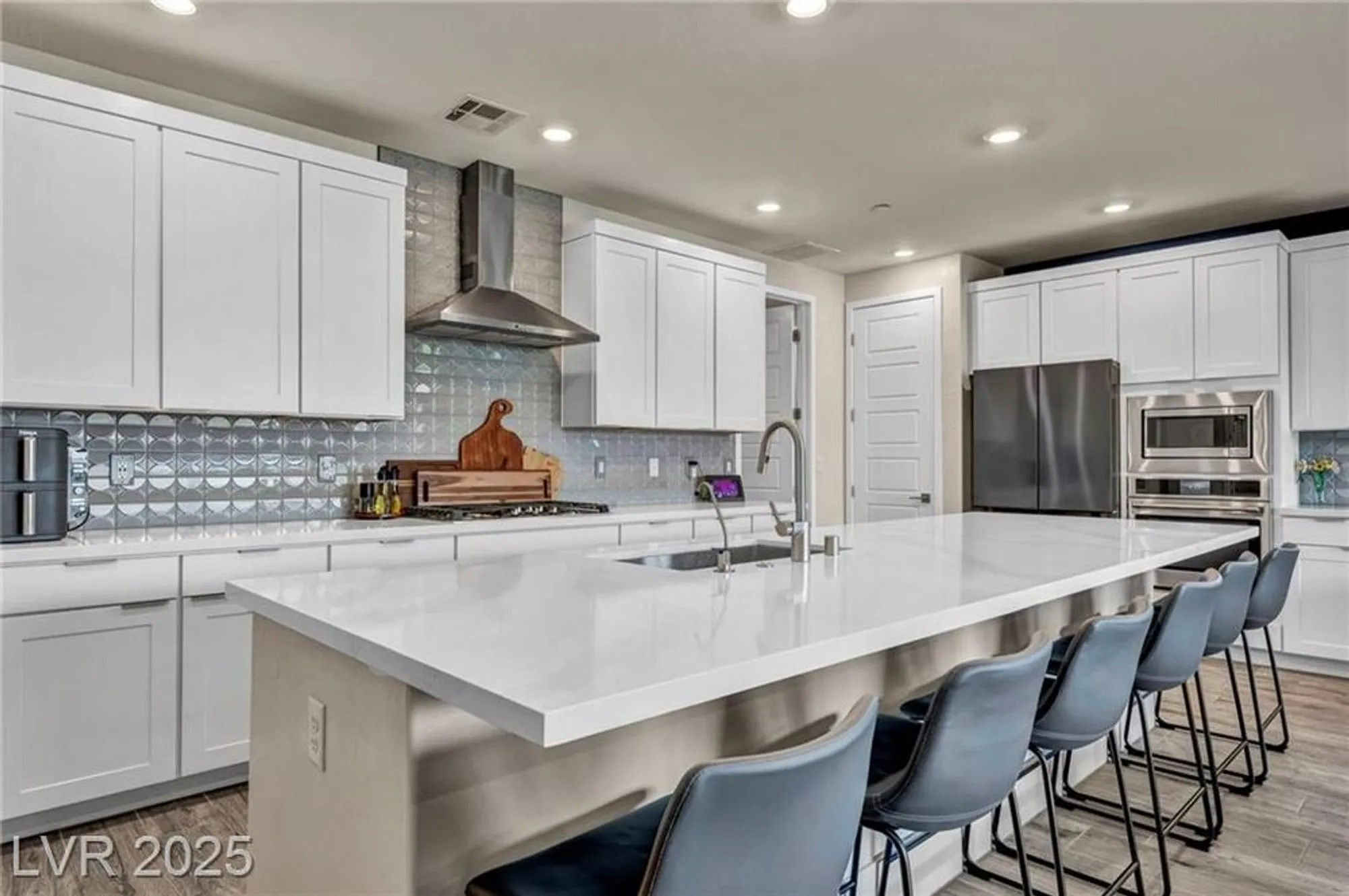 Property Slideshow image 14 of 90 | 9641 balais dr, Las Vegas, NV, 89143