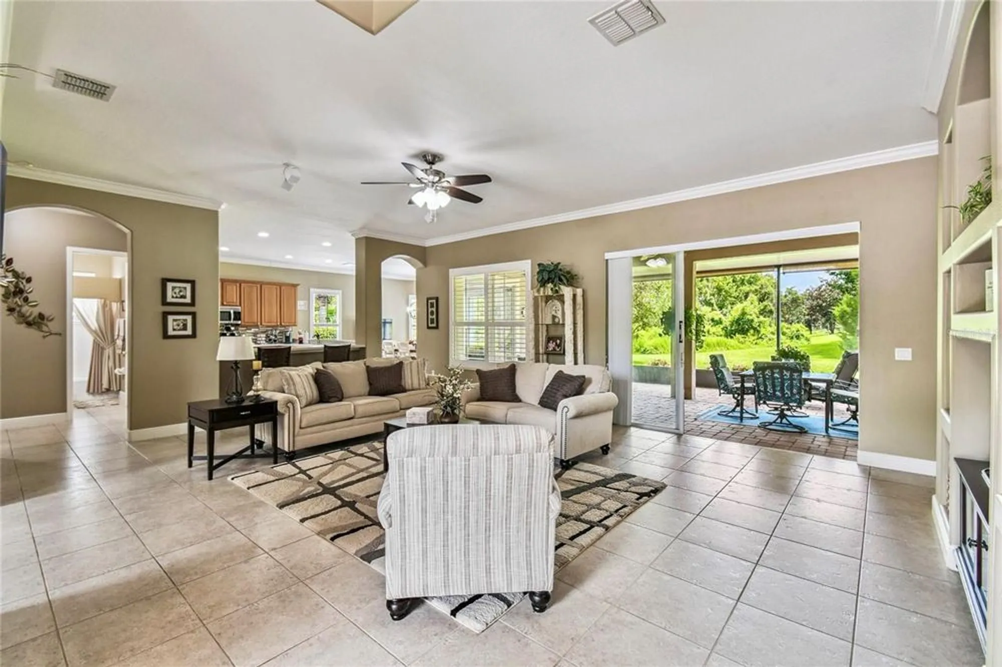 Property Slideshow image 7 of 56 | 542 viterra ct, Kissimmee, FL, 34759