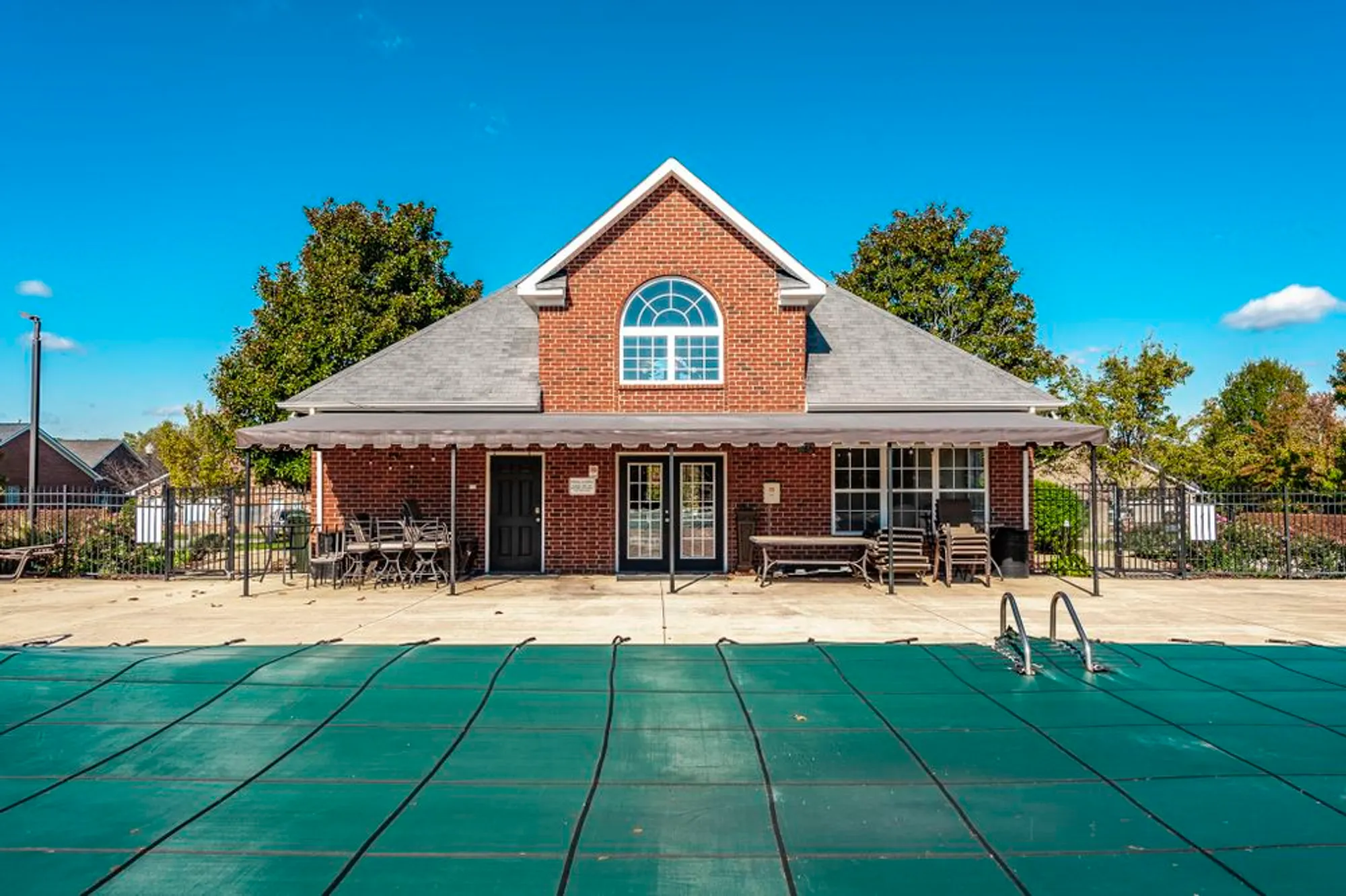 Property Slideshow image 27 of 35 | 395 devon chase hl unit 3001, Gallatin, TN, 37066